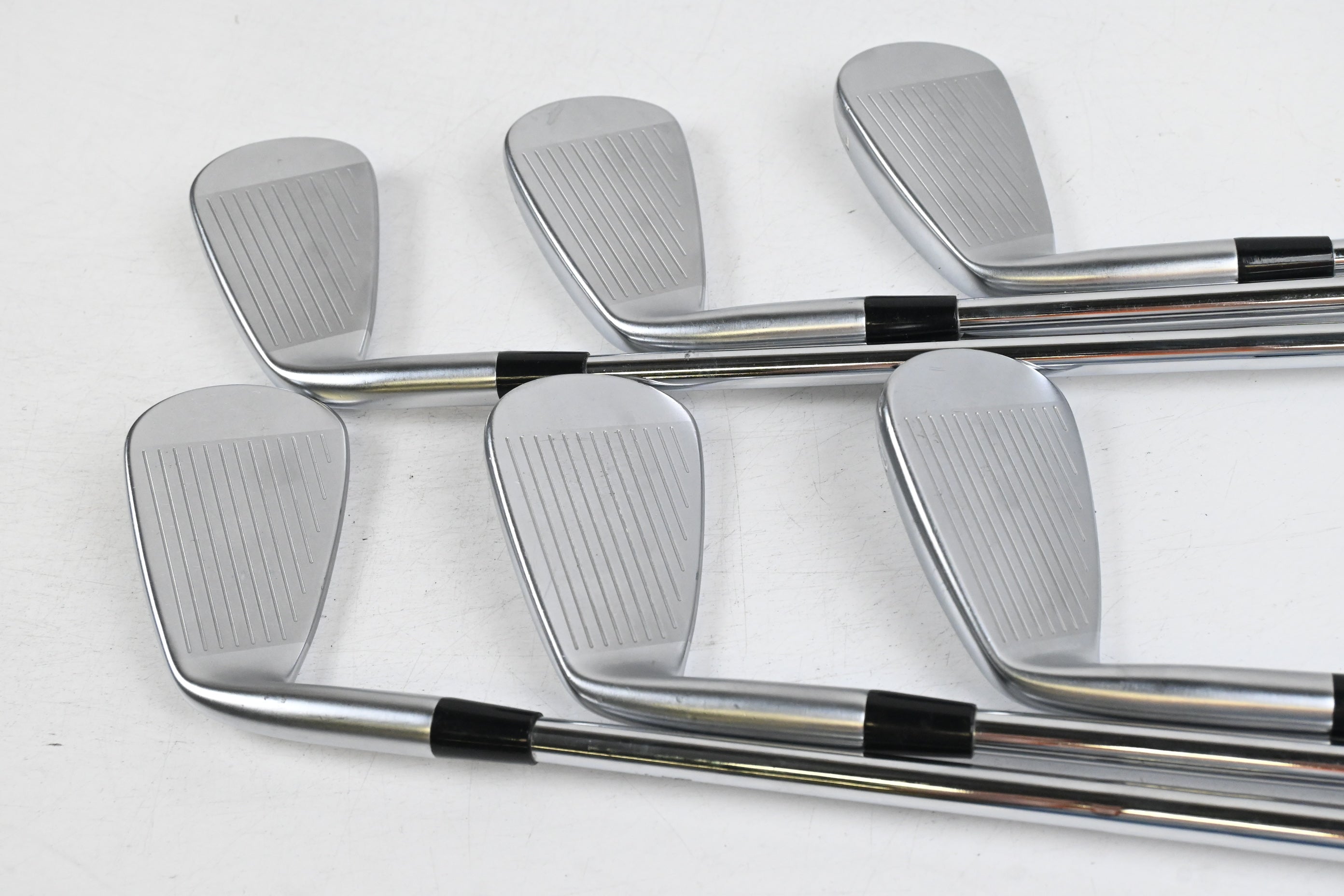 Mizuno JPX 923 Hot Metal Pro Irons / 5-PW / Regular Flex KBS $-Taper Lite 95