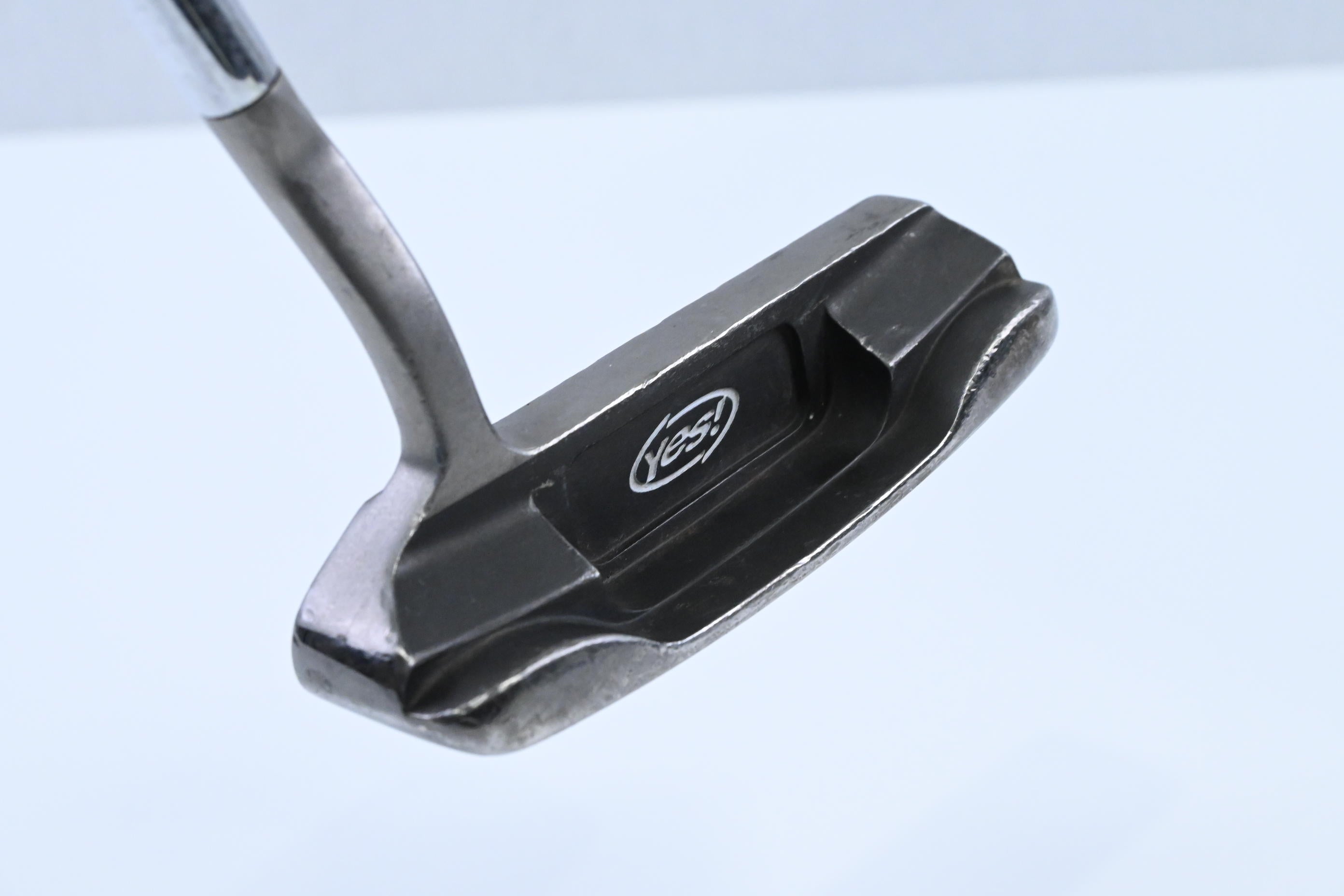 Yes! C-Groove Tracy II Putter / 33 Inch