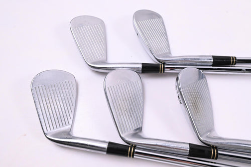 Titleist MB 620 Irons / 6-PW / Stiff Flex Titleist Steel Shafts