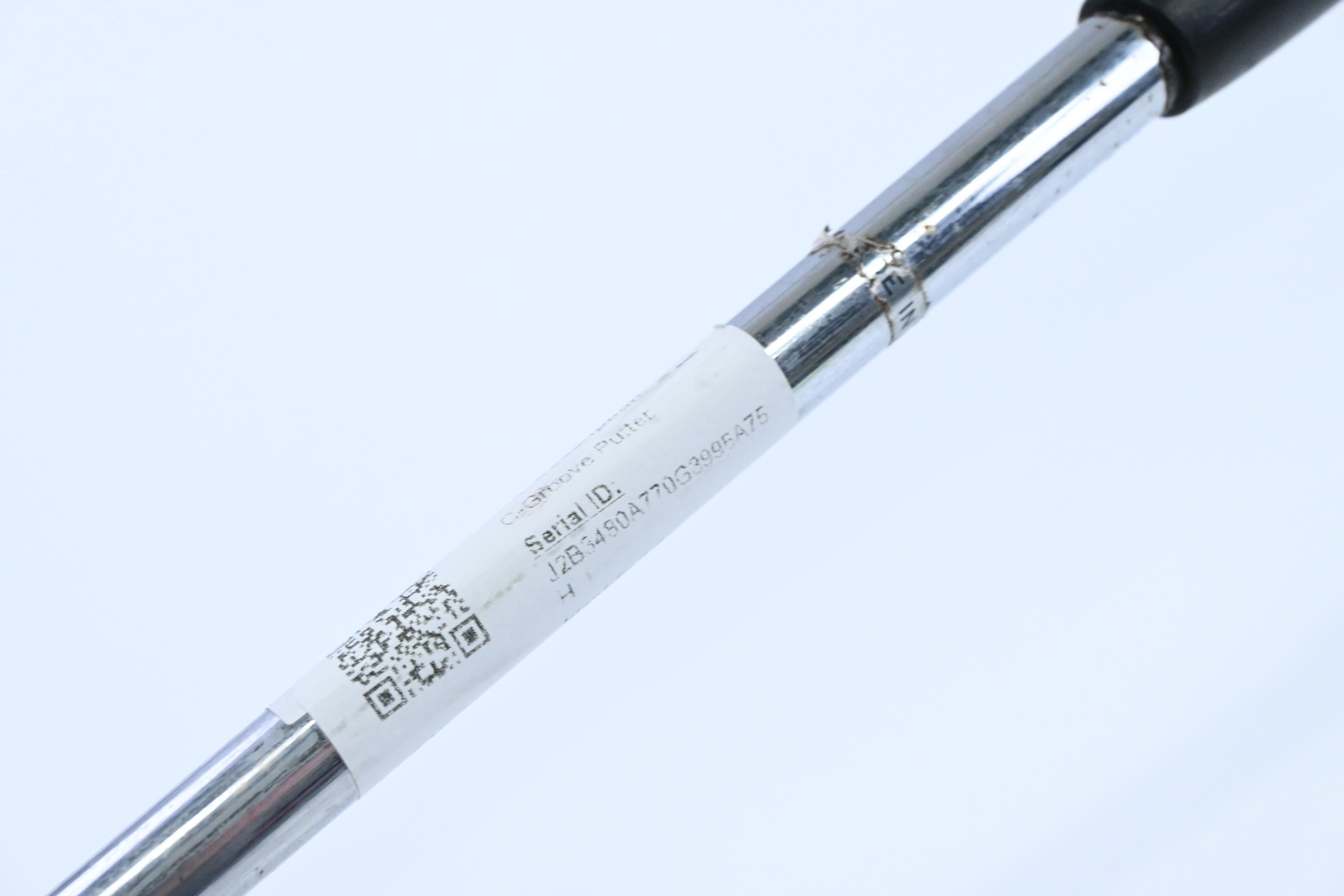 Yes! C-Groove Tracy II Putter / 33 Inch