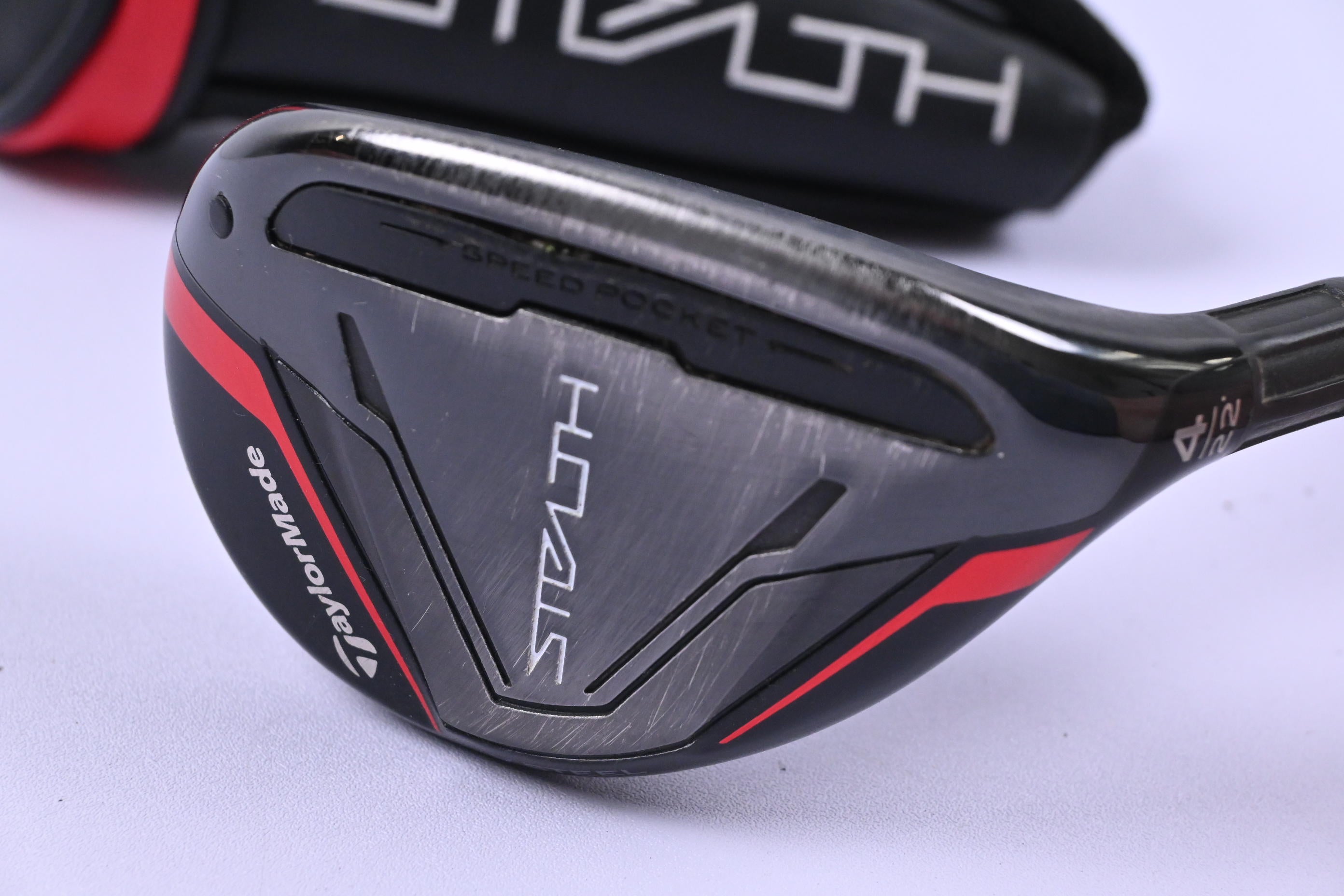 Taylormade Stealth #4 Hybrid / 22 Degree / Regular Flex Fujikura Ventus Red 6