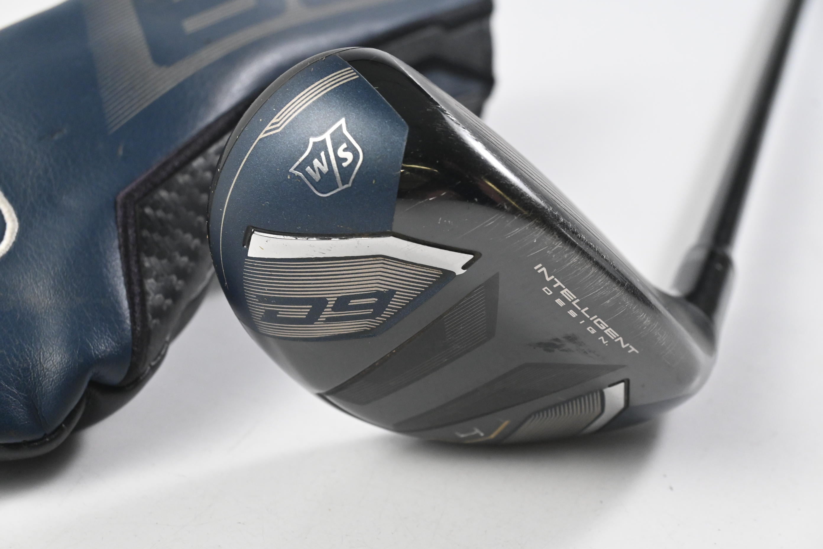 Wilson D9 #4 Hybrid / 22 Degree / Stiff Flex Tensei AV Silver 70 Shaft