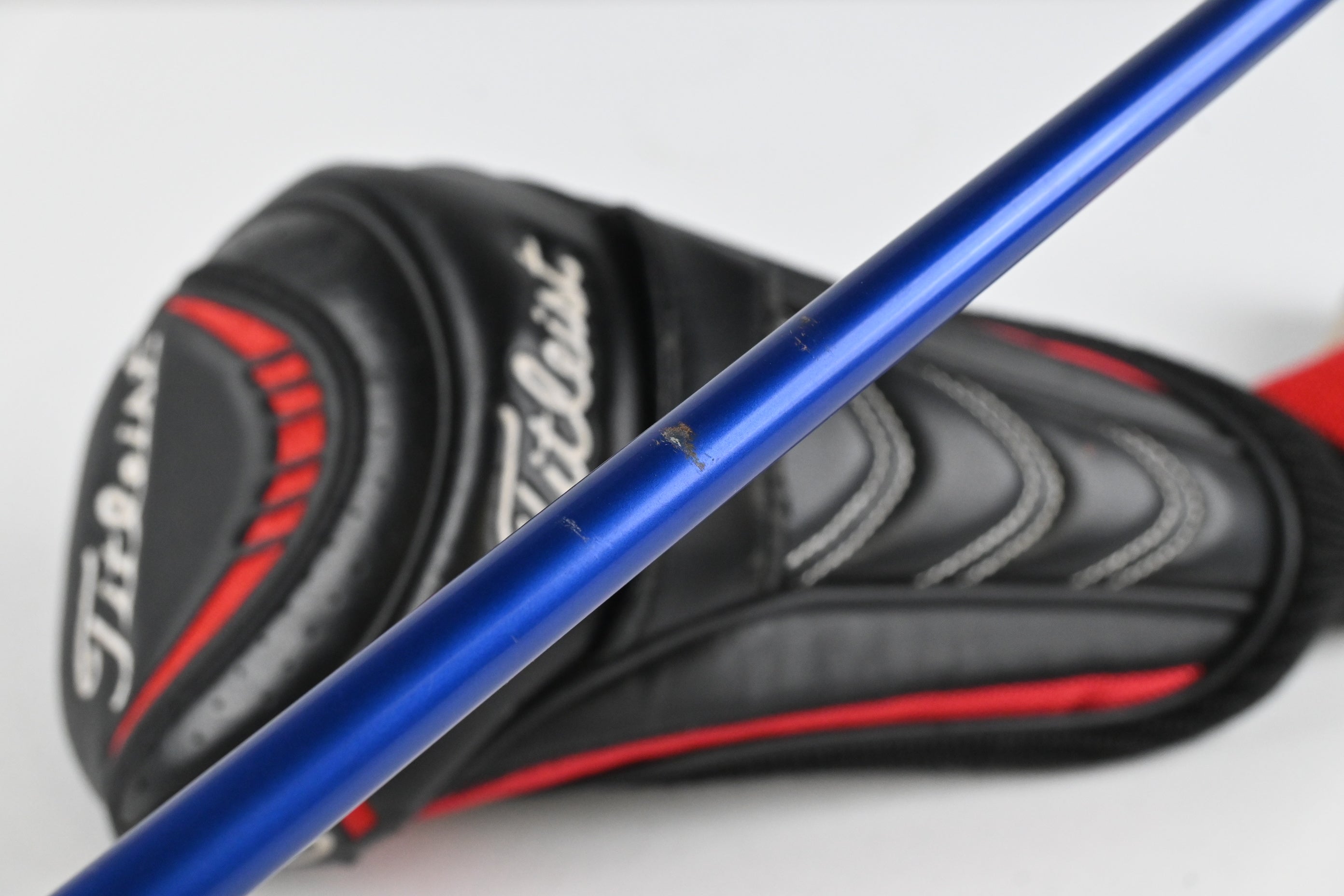 Titleist 913 F #5 Wood / 19 Degree / Stiff Flex Diamana S+ Blue 72 Shaft