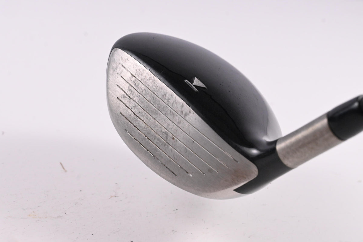 Titleist 909 F2 #3 Wood / 15.5 Degree / Stiff Flex Aldila Voodoo Shaft