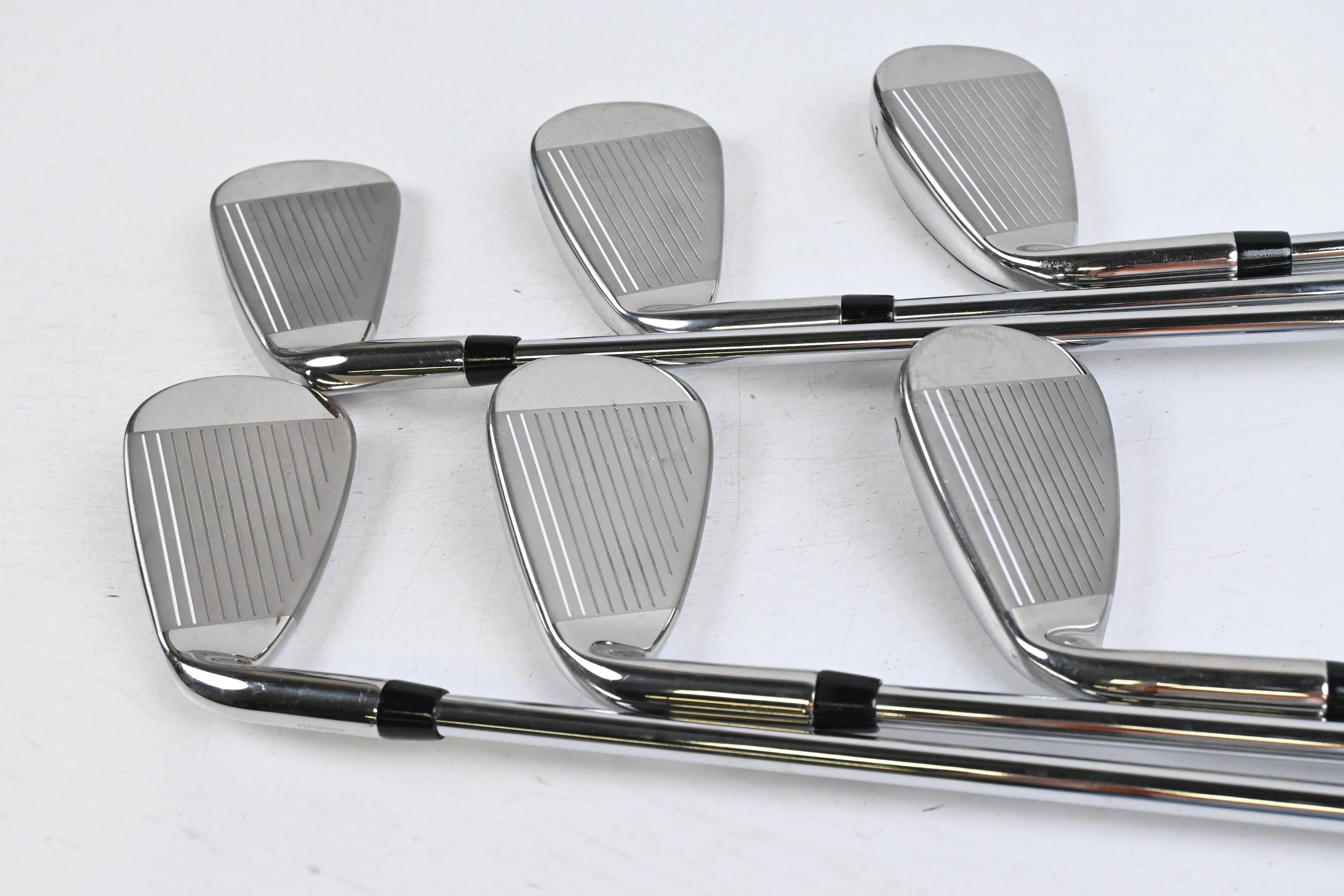 Callaway Rogue ST Max Irons / 5-PW / Regular Flex Elevate MPH 95 Shafts