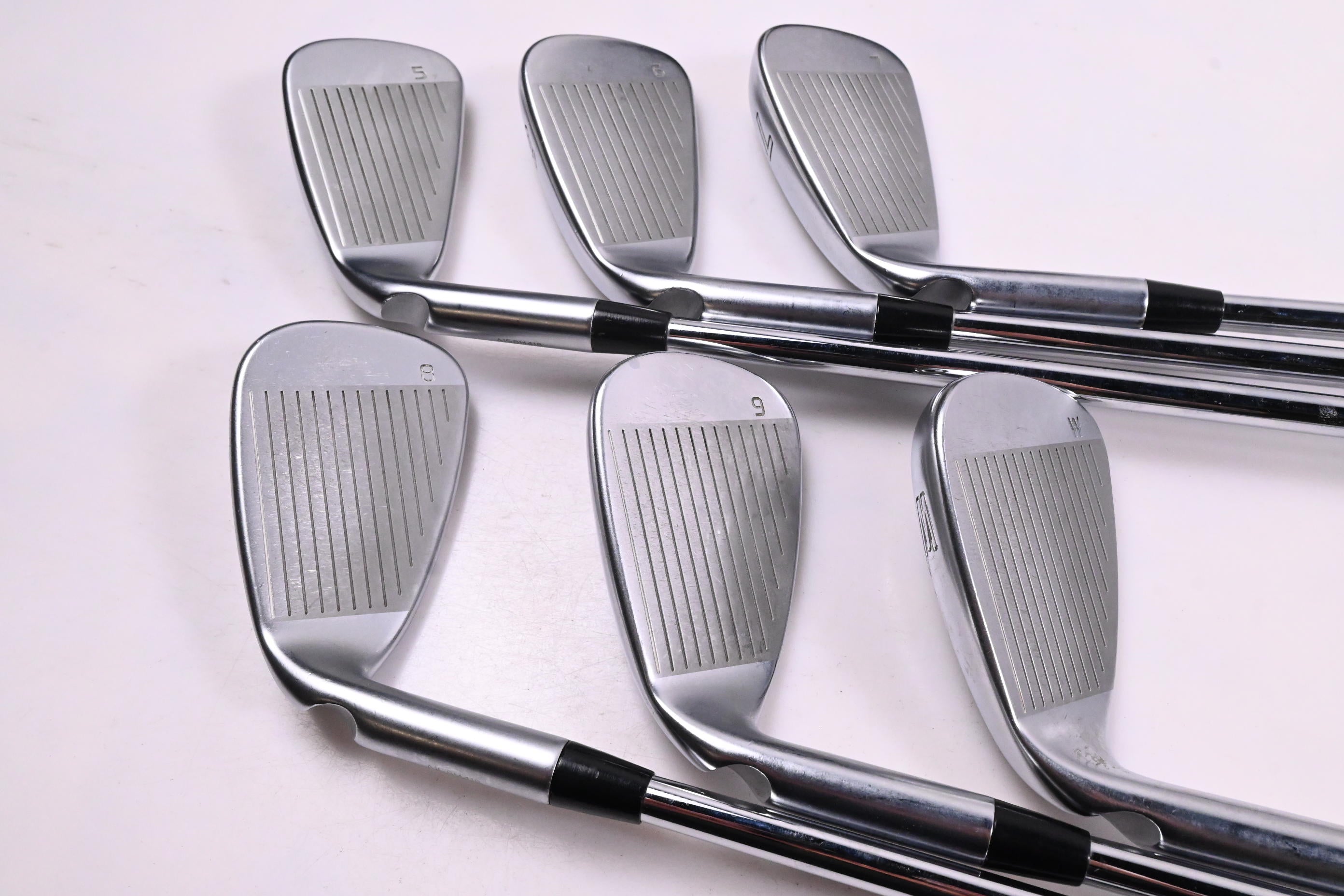 Ping G425 Irons / 5-PW / Black Dot / Stiff Flex N.S.Pro Modus³ Tour 105 Shafts