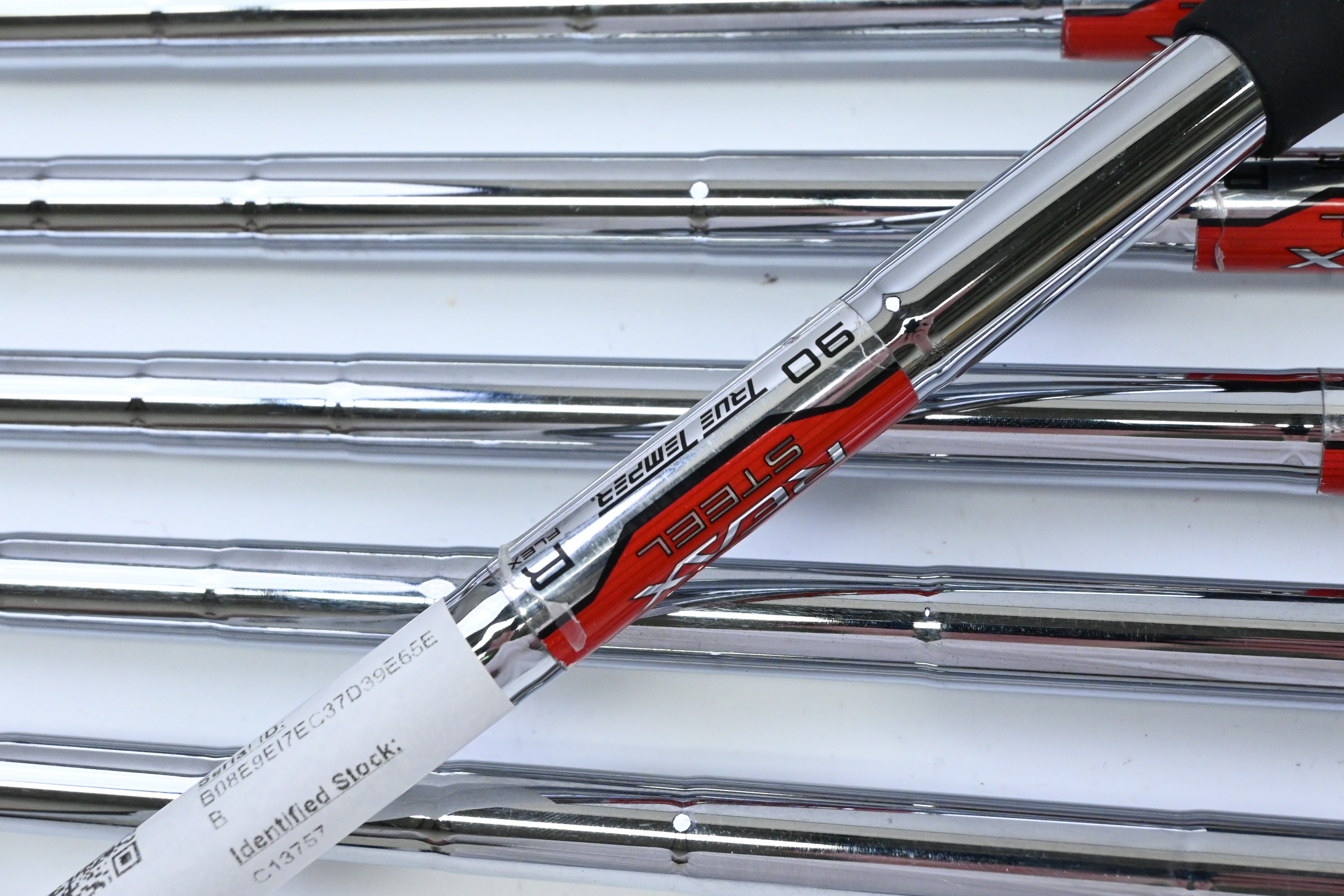 Taylormade RSi1 Irons / 5-PW+SW / Regular Flex Reax Steel 90 Shafts