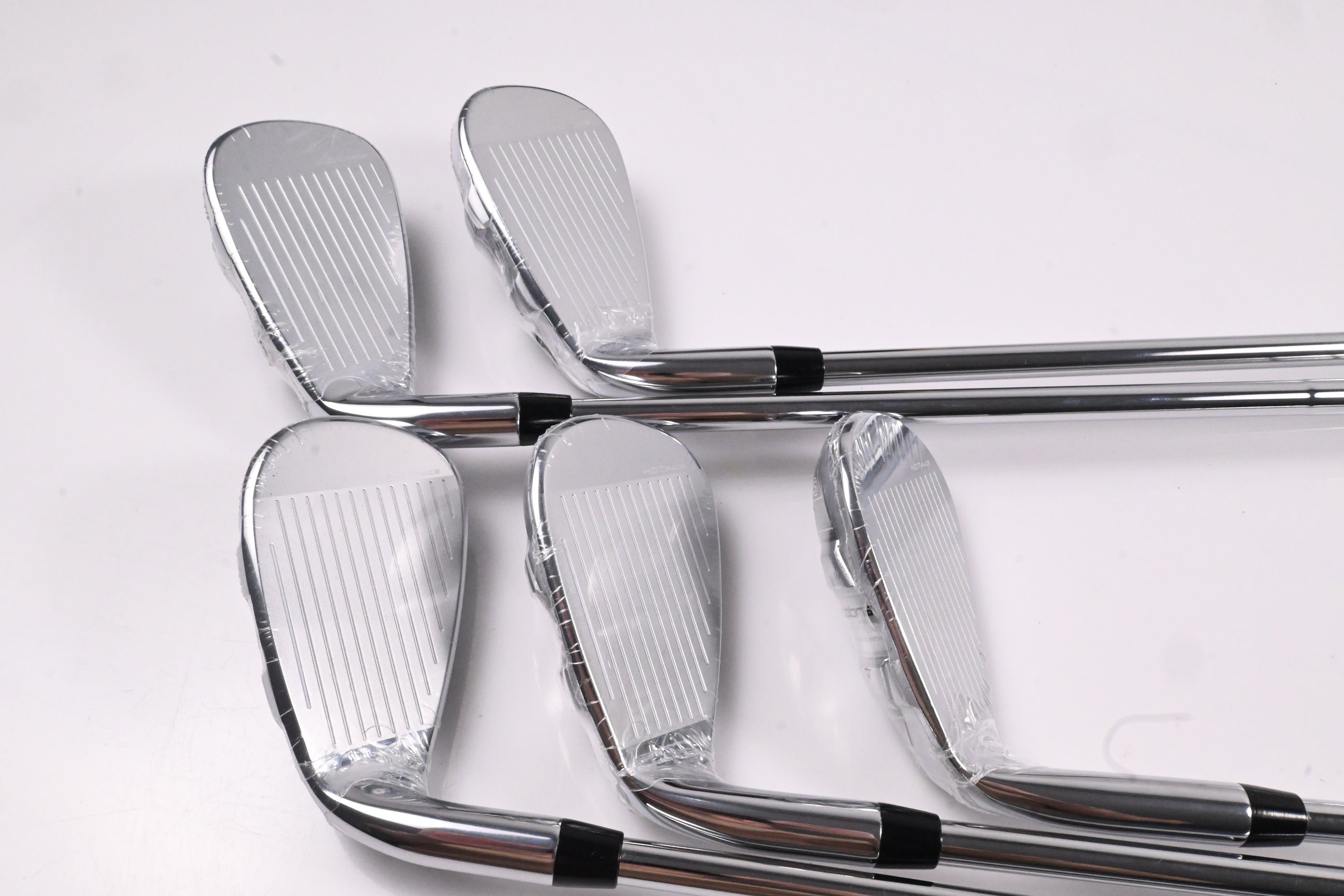 Cobra T-Rail 2023 Hybrid Irons / 7-PW+SW / Regular Flex KBS Tour 90 Shafts