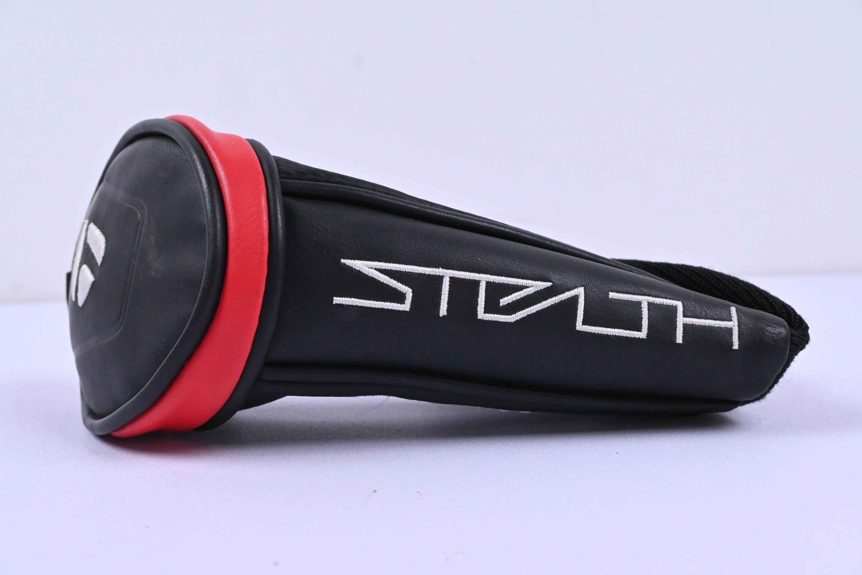 Taylormade Stealth #4 Hybrid / 22 Degree / Regular Flex Fujikura Ventus Red 6