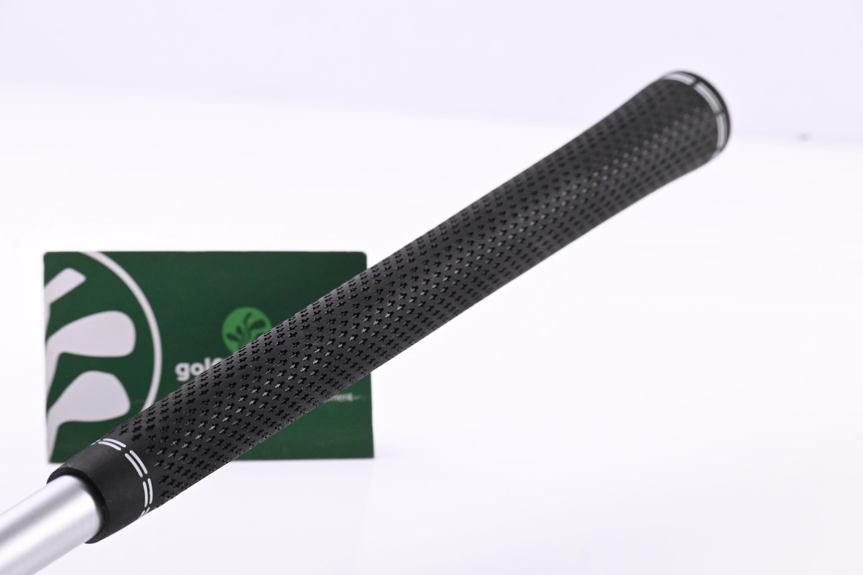 Wilson D9 Driver / 10.5 Degree / Regular Flex MMT Speedmesh 40 / 2.5" Short