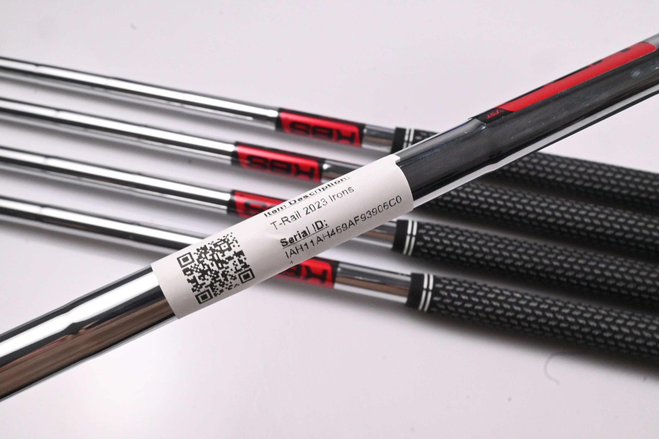 Cobra T-Rail 2023 Hybrid Irons / 7-PW+SW / Regular Flex KBS Tour 90 Shafts