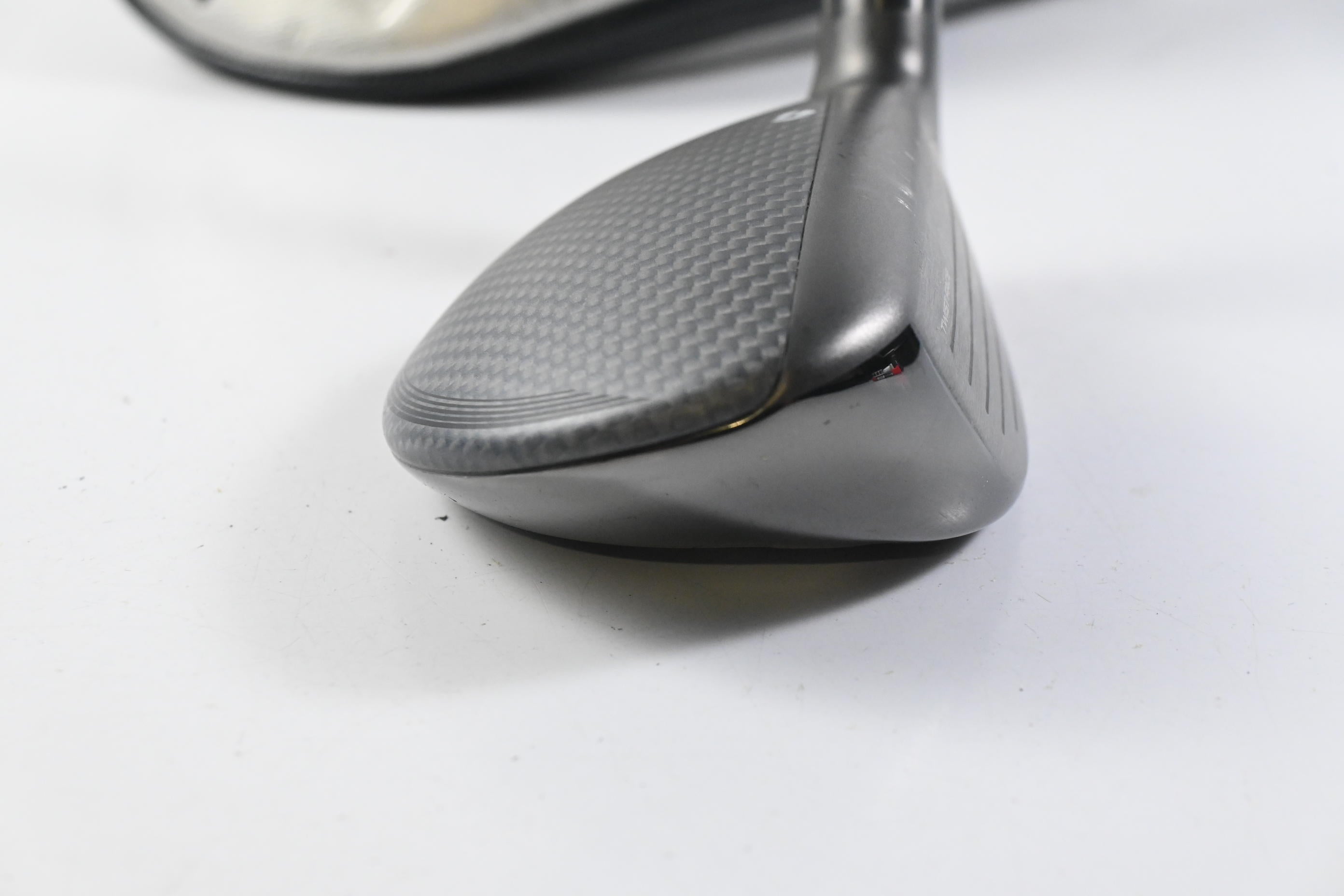 Taylormade Qi35 #4 Hybrid / 22 Degree / Regular Flex Fujikura Ventus Blue 6