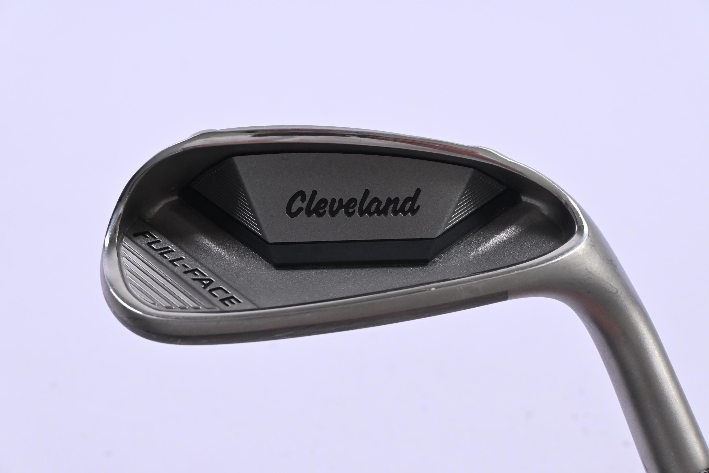 Cleveland Smart Sole Full Face Chipper / 42 Degree / Regular Flex KBS HI-REV 105