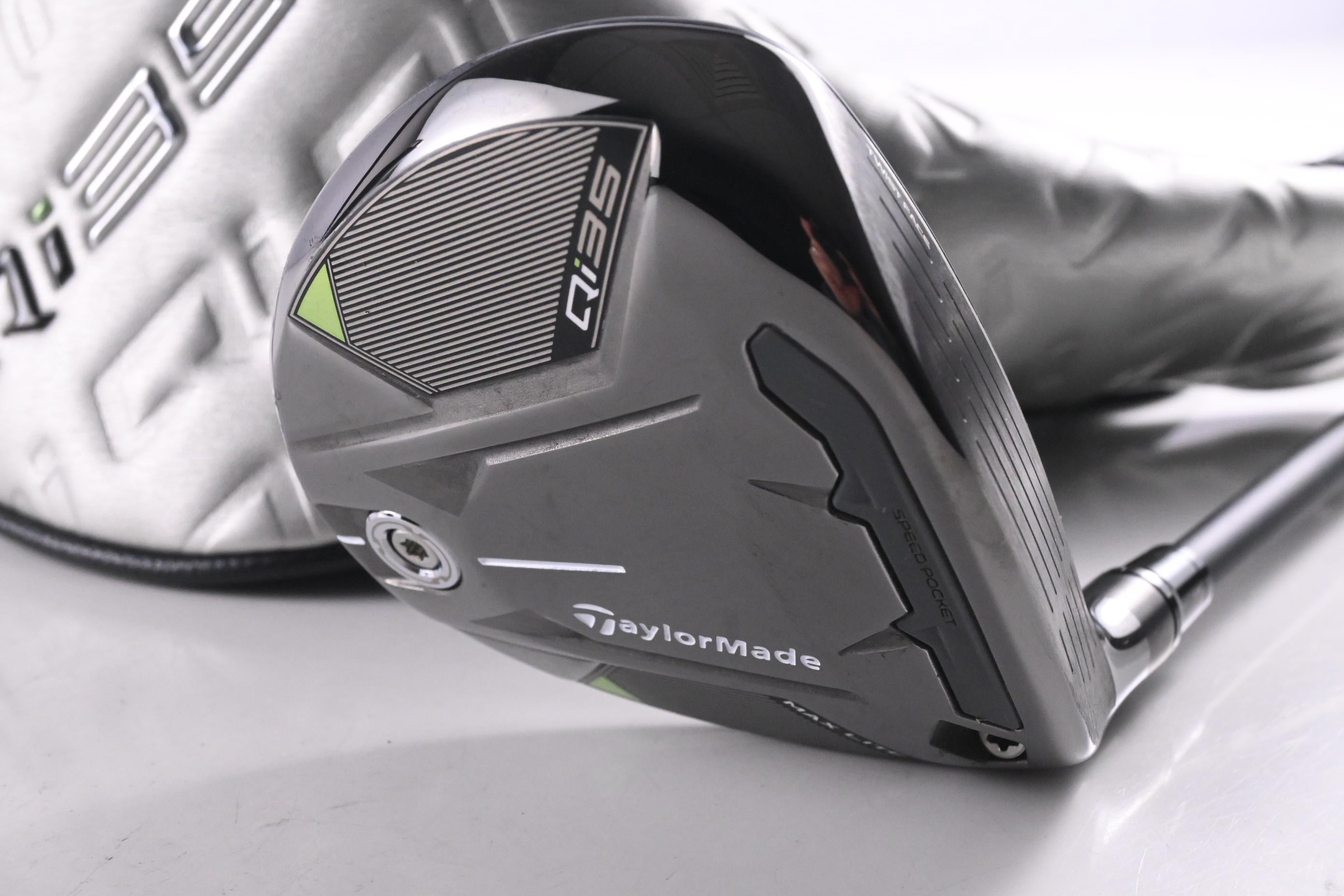 Taylormade Qi35 Max Lite #5 Wood / 18.5 Degree / Senior Flex Vanquish 4 Shaft