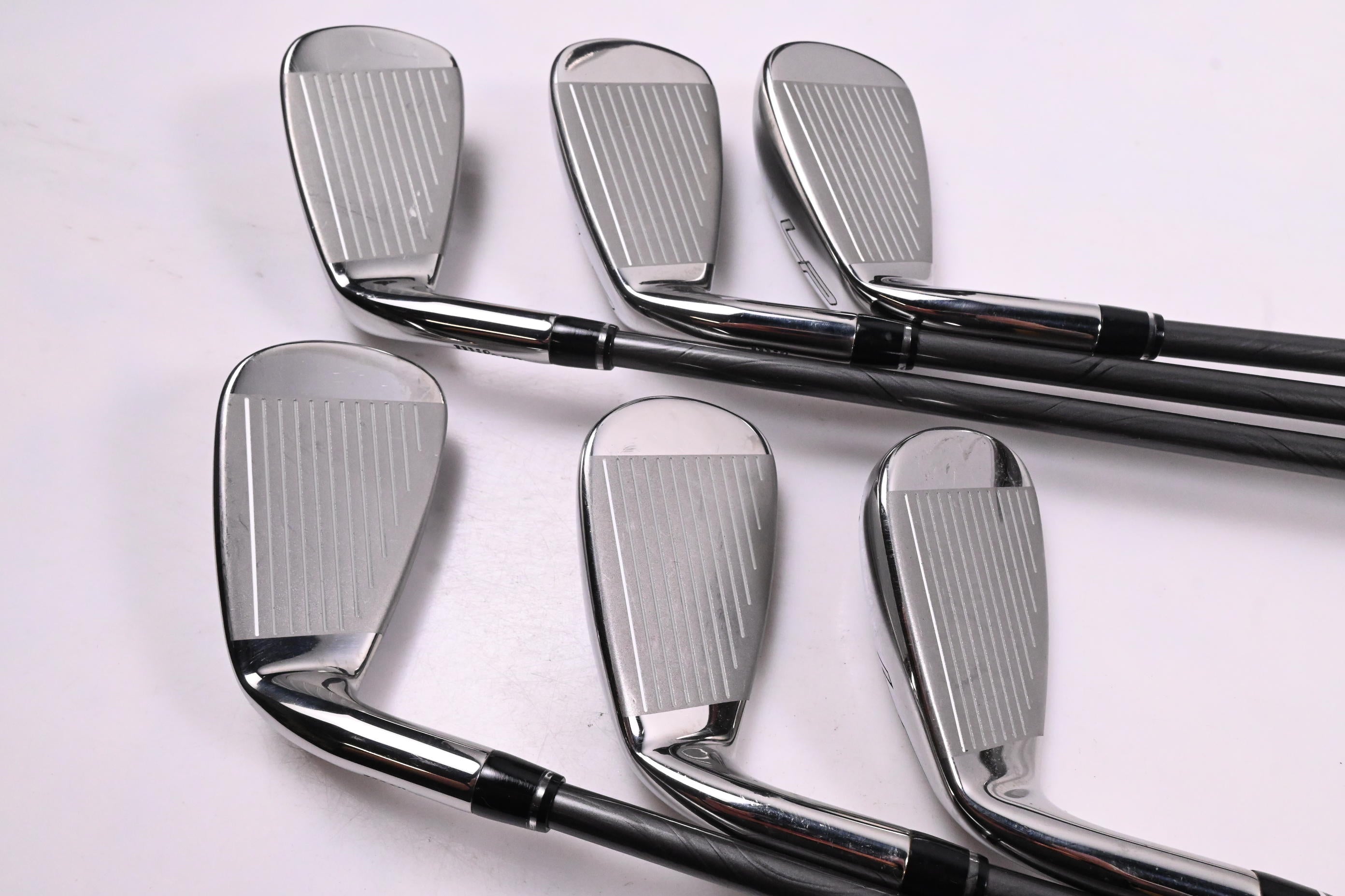 Wilson Launch Pad 2022 Irons / 5-PW / Senior Flex Evenflow 55 Shafts