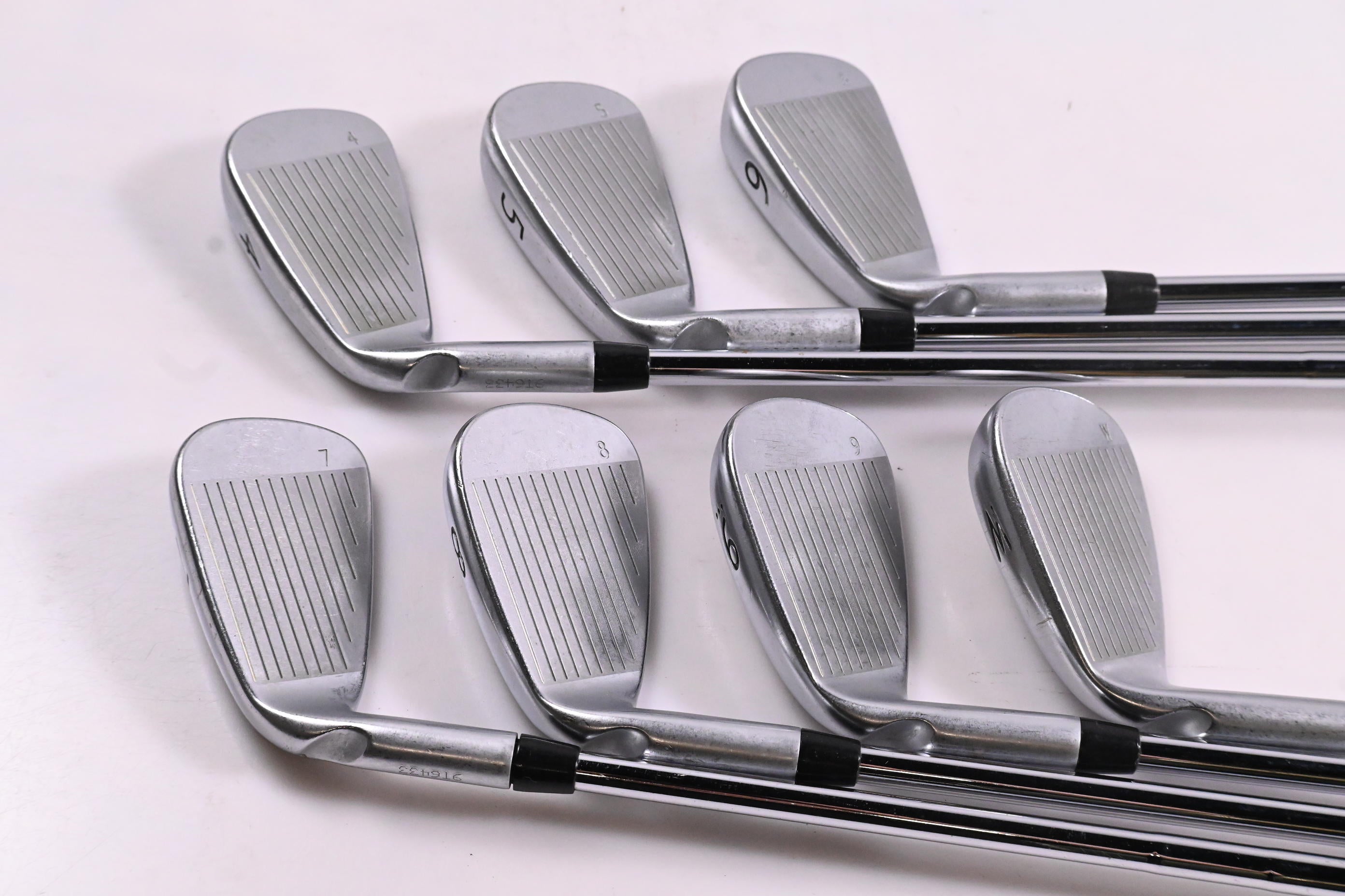 Ping i20 Irons / 4-PW / Black Dot / Stiff Flex Ping CFS Shafts