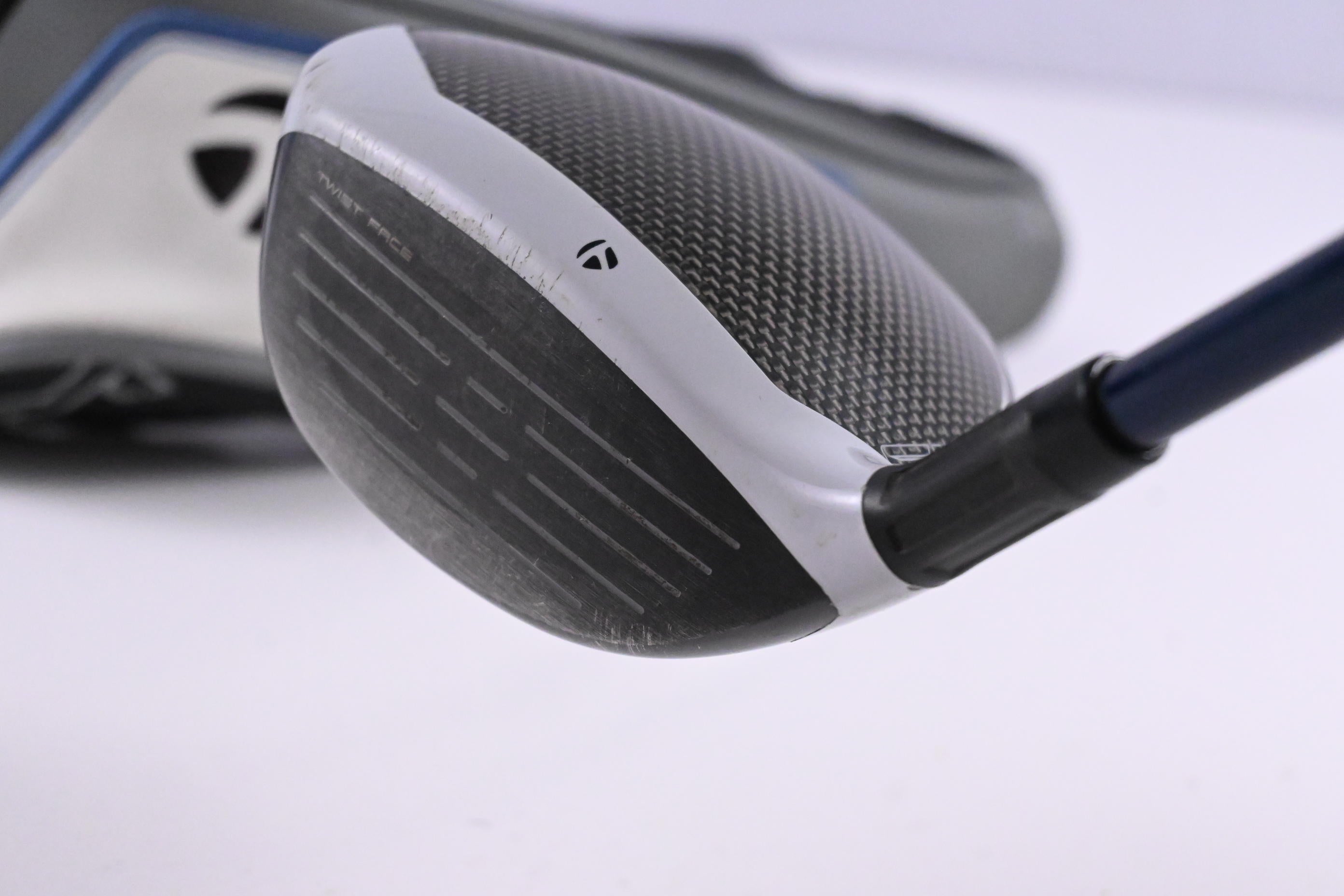 Taylormade SIM Max #3 Wood / 15 Degree / Regular Flex Ventus Blue 5 Shaft