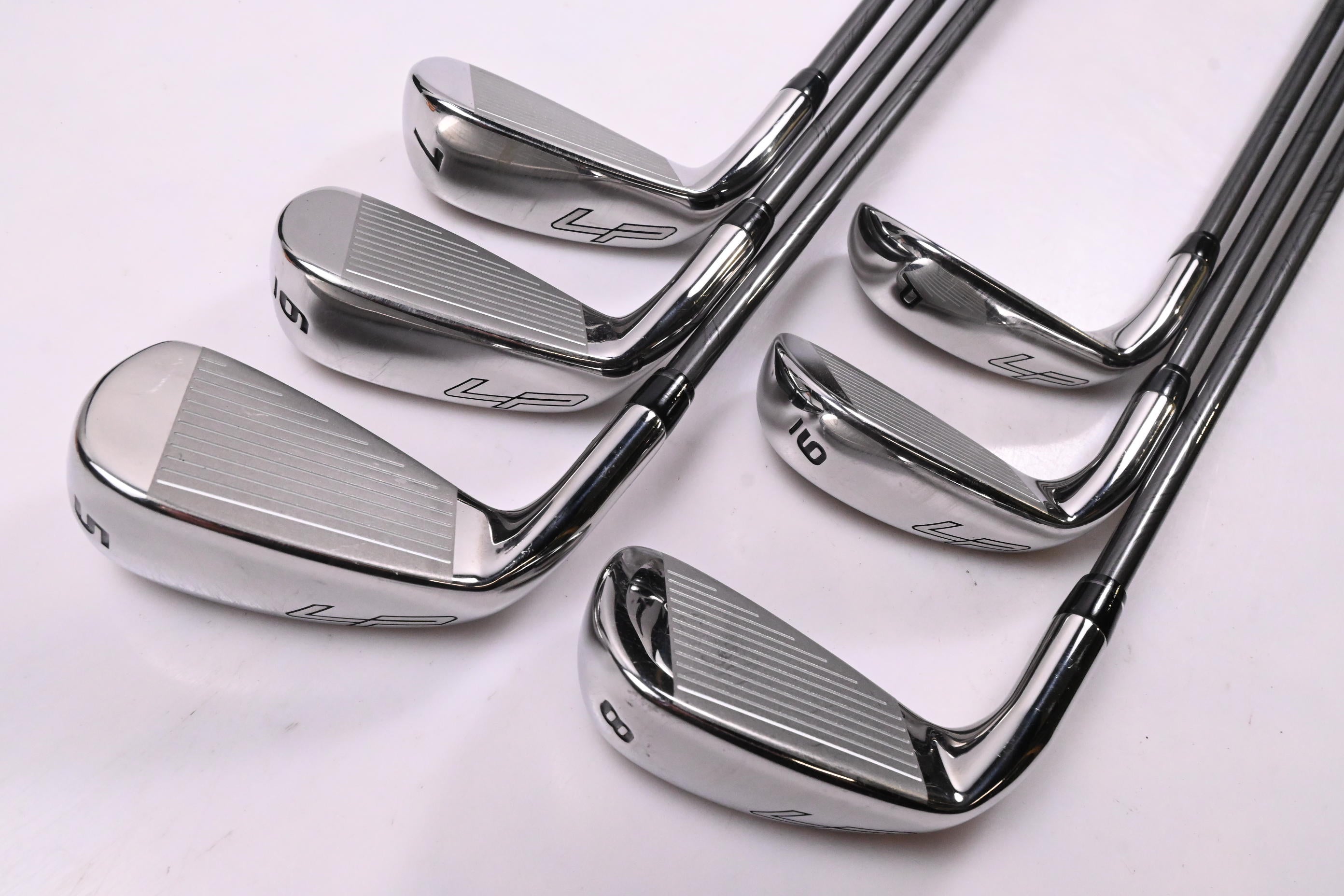 Wilson Launch Pad 2022 Irons / 5-PW / Senior Flex Evenflow 55 Shafts