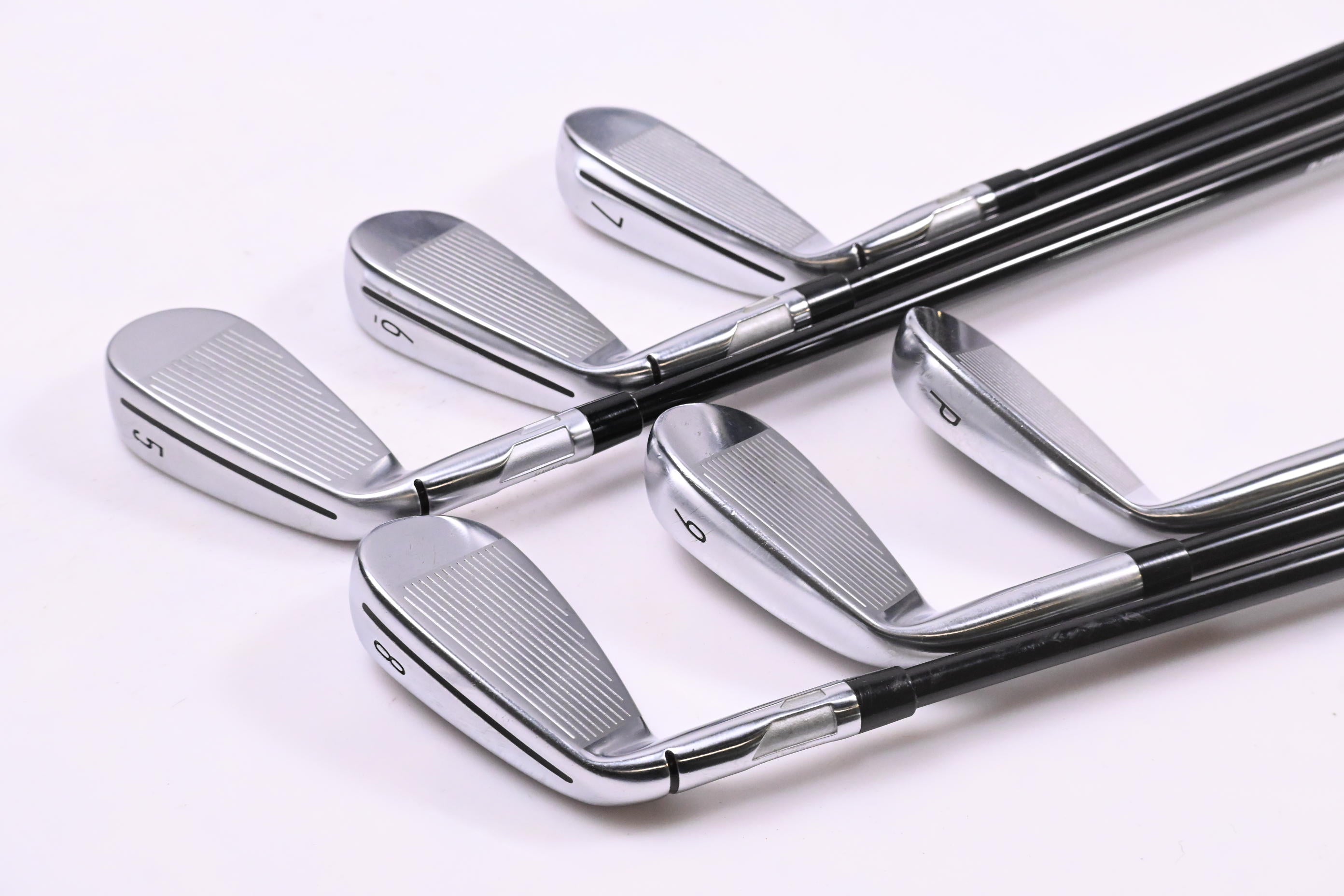 Taylormade Qi Irons / 5-PW / Regular Flex Ventus TR Blue 6 Shafts