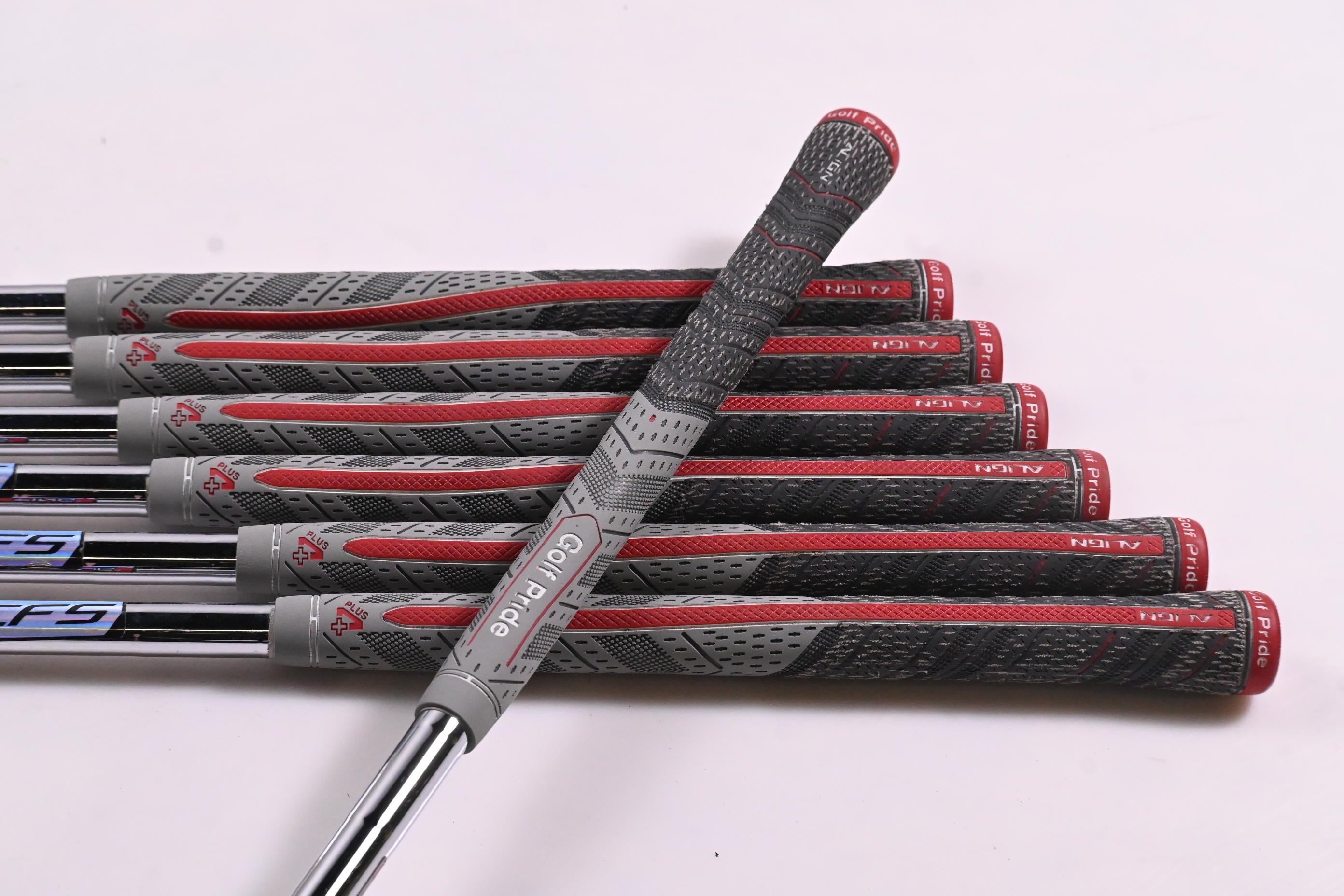 Ping i20 Irons / 4-PW / Black Dot / Stiff Flex Ping CFS Shafts