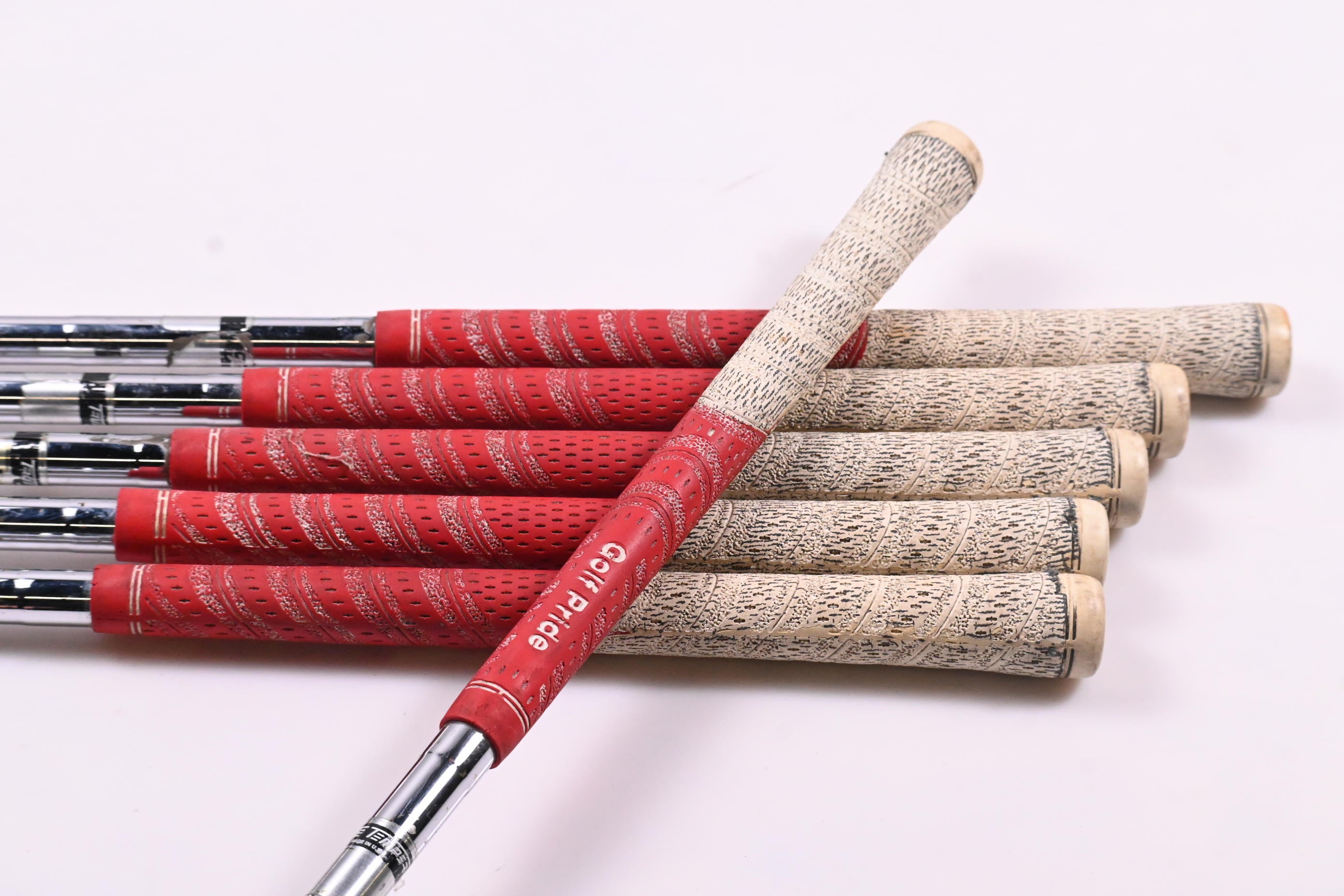Left Hand Taylormade RSi2 Irons / 5-PW / X-Flex Dynamic Gold X100 Shafts