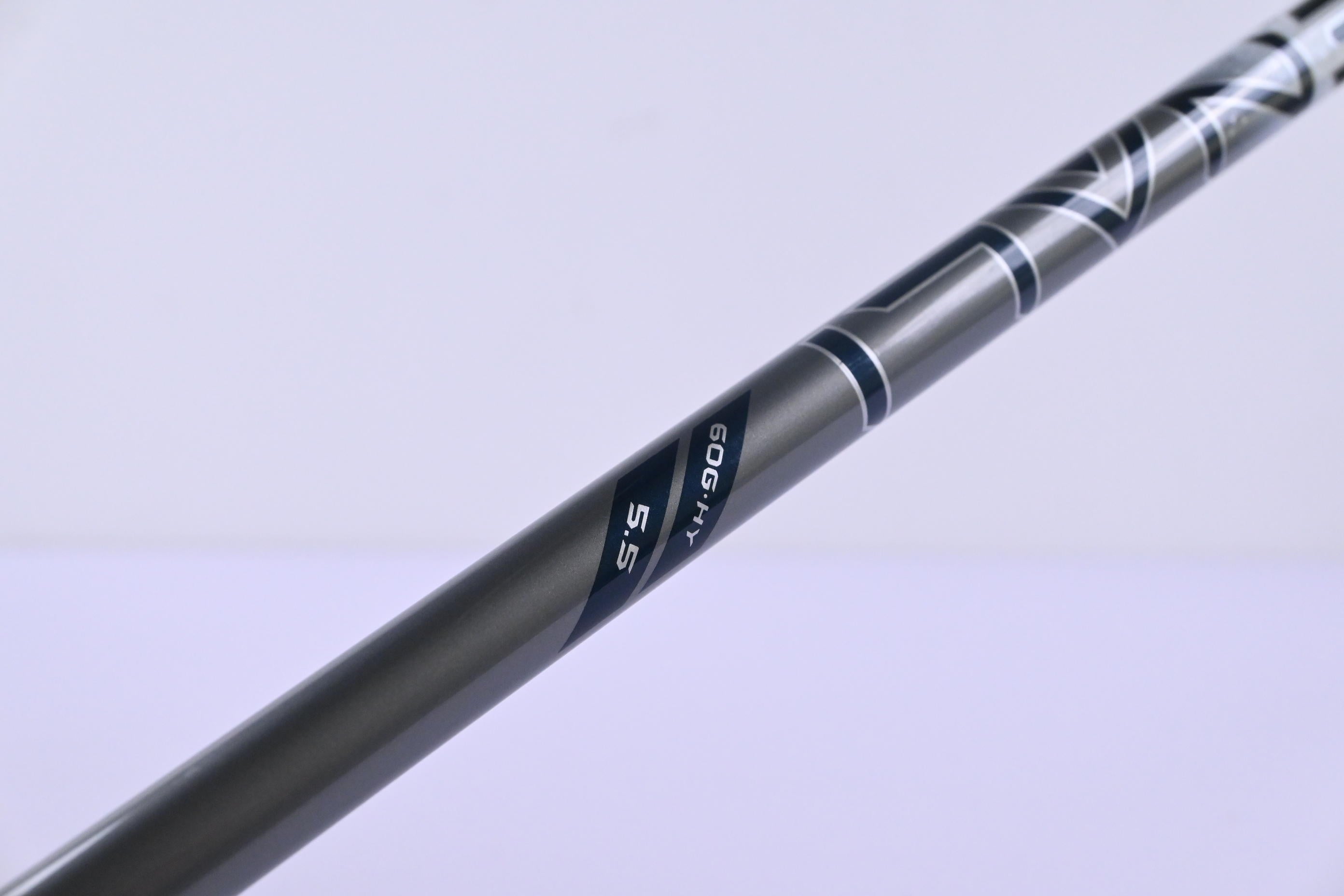 Callaway Elyte #4 Hybrid / 22 Degree / Regular Flex Denali Charcoal 60 Shaft