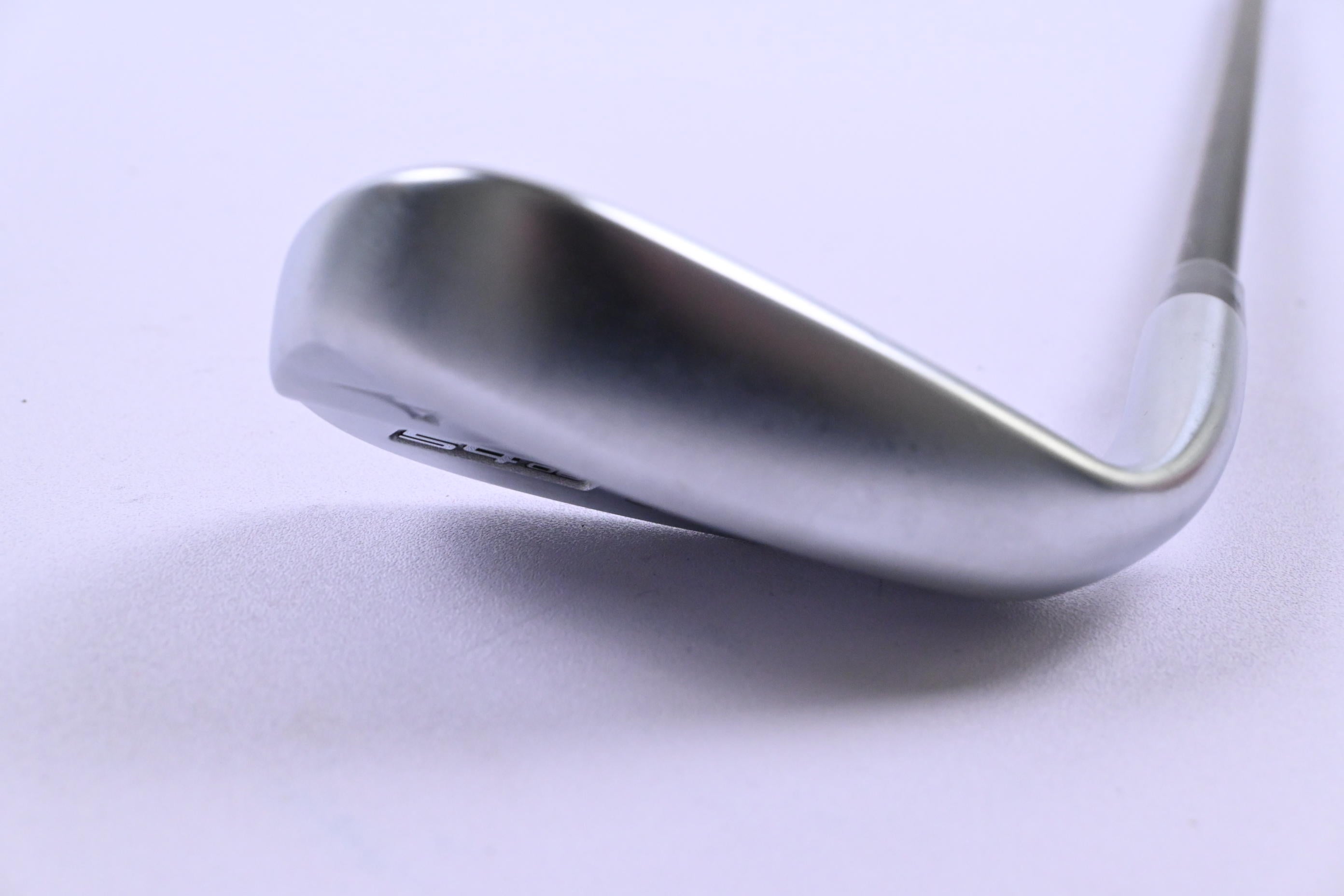 Mizuno S23 Sand Wedge / 54 Degree / Stiff Flex Fujikura AXIOM Velocore 75 Shaft