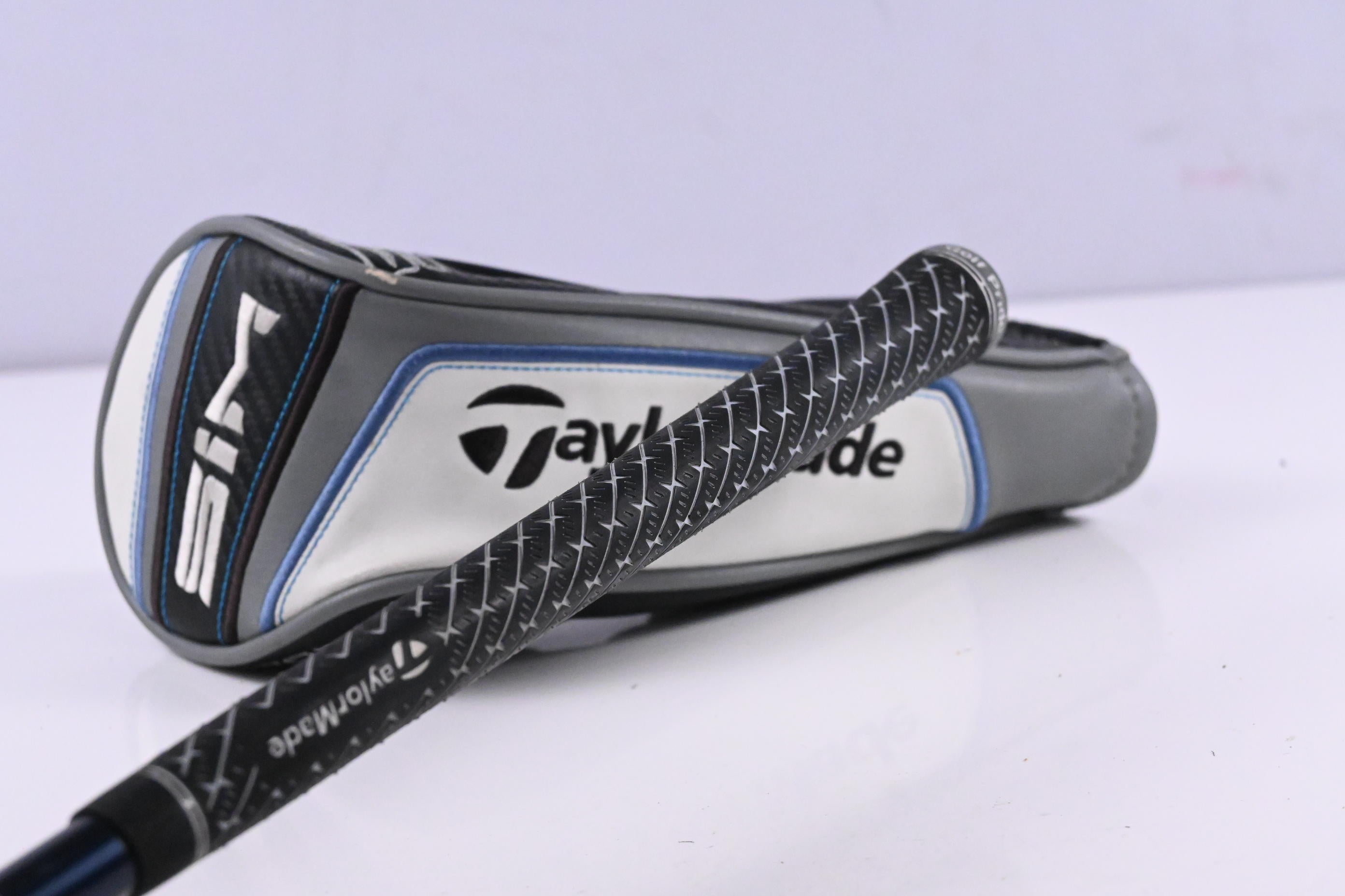 Taylormade SIM Max #3 Wood / 15 Degree / Regular Flex Ventus Blue 5 Shaft