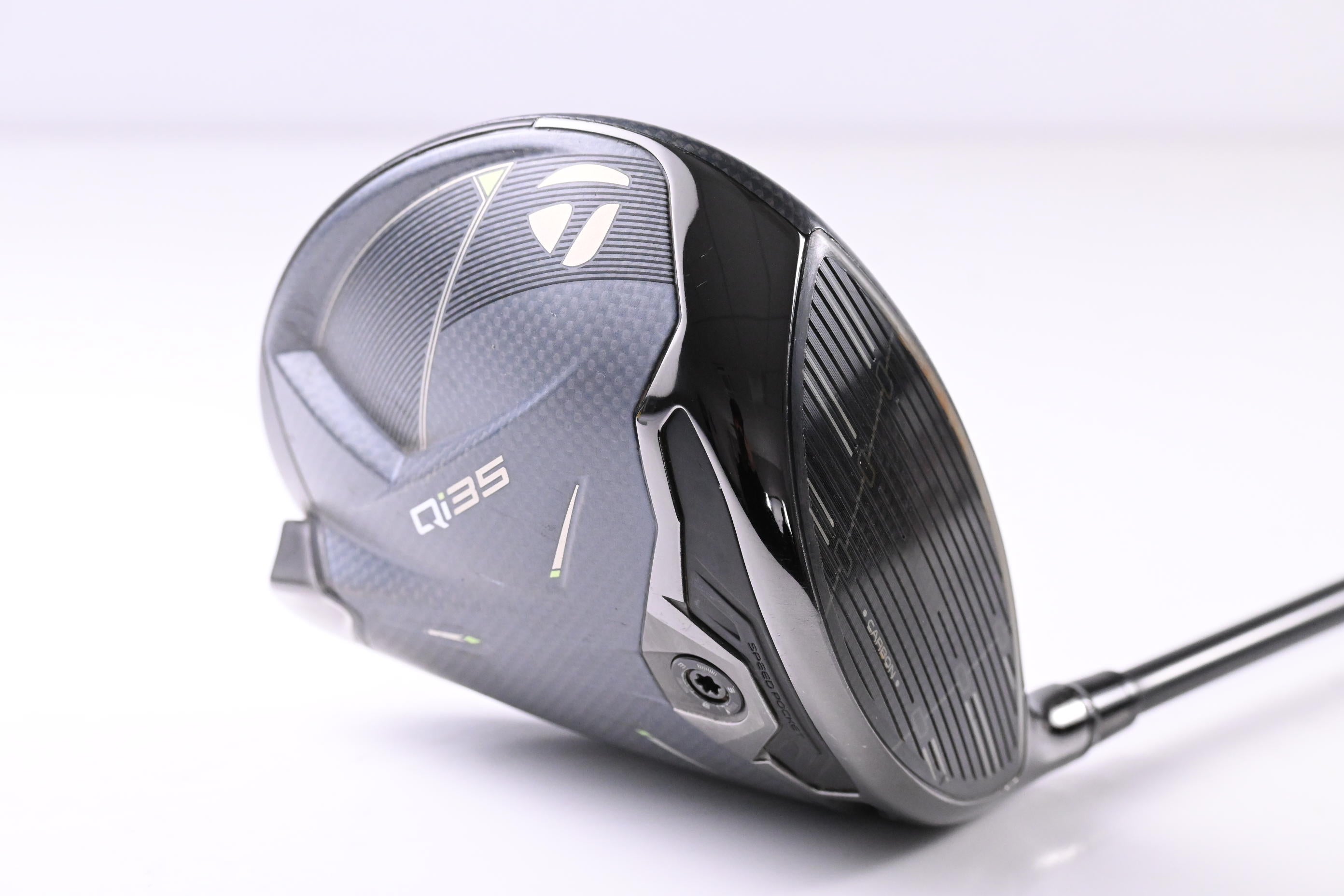 Taylormade Qi35 Driver / 9 Degree / Regular Flex Vanquish 5 Shaft