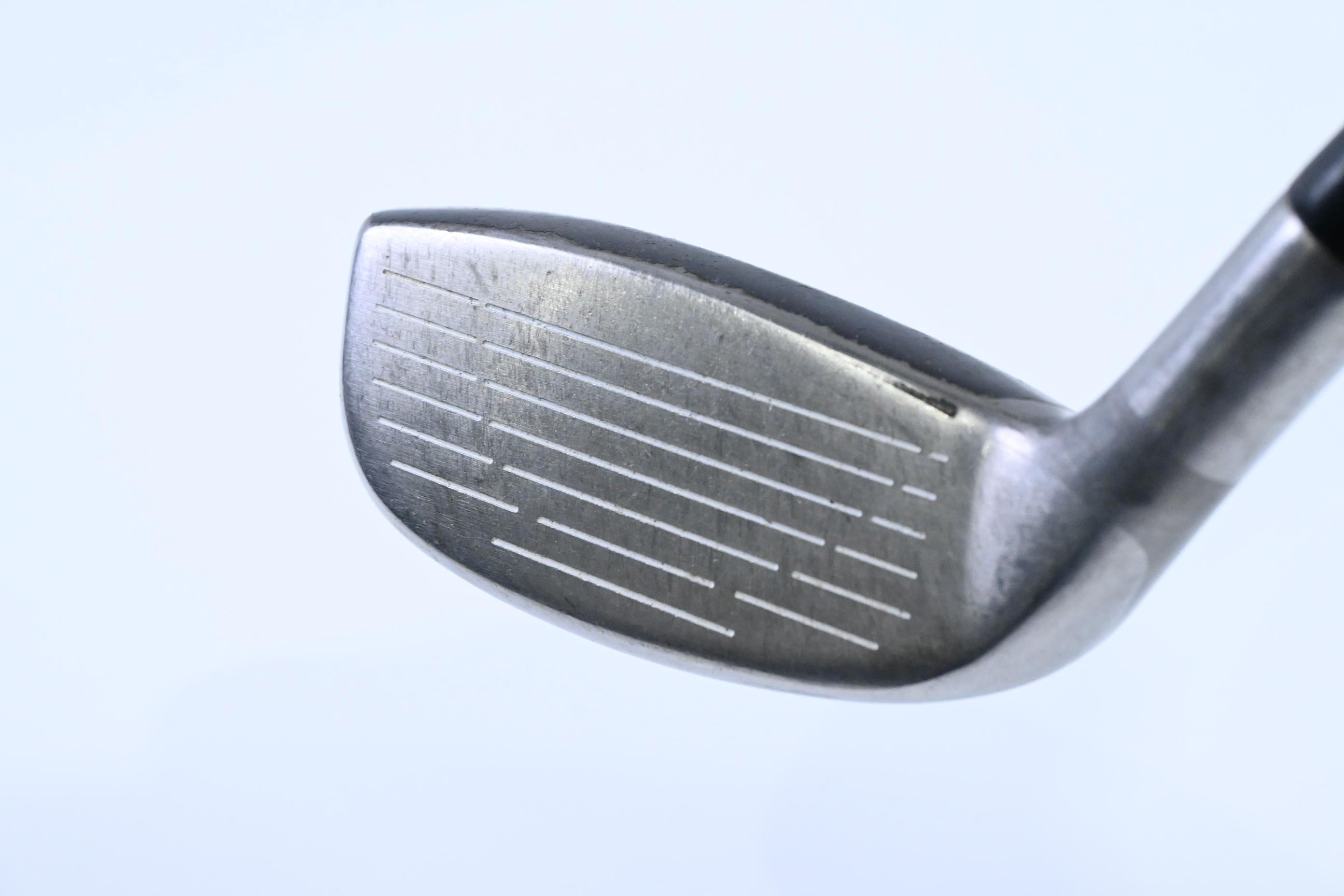 Cleveland HiBore XLS #3 Hybrid / 22 Degree / Regular Flex Dynamic Gold R300U