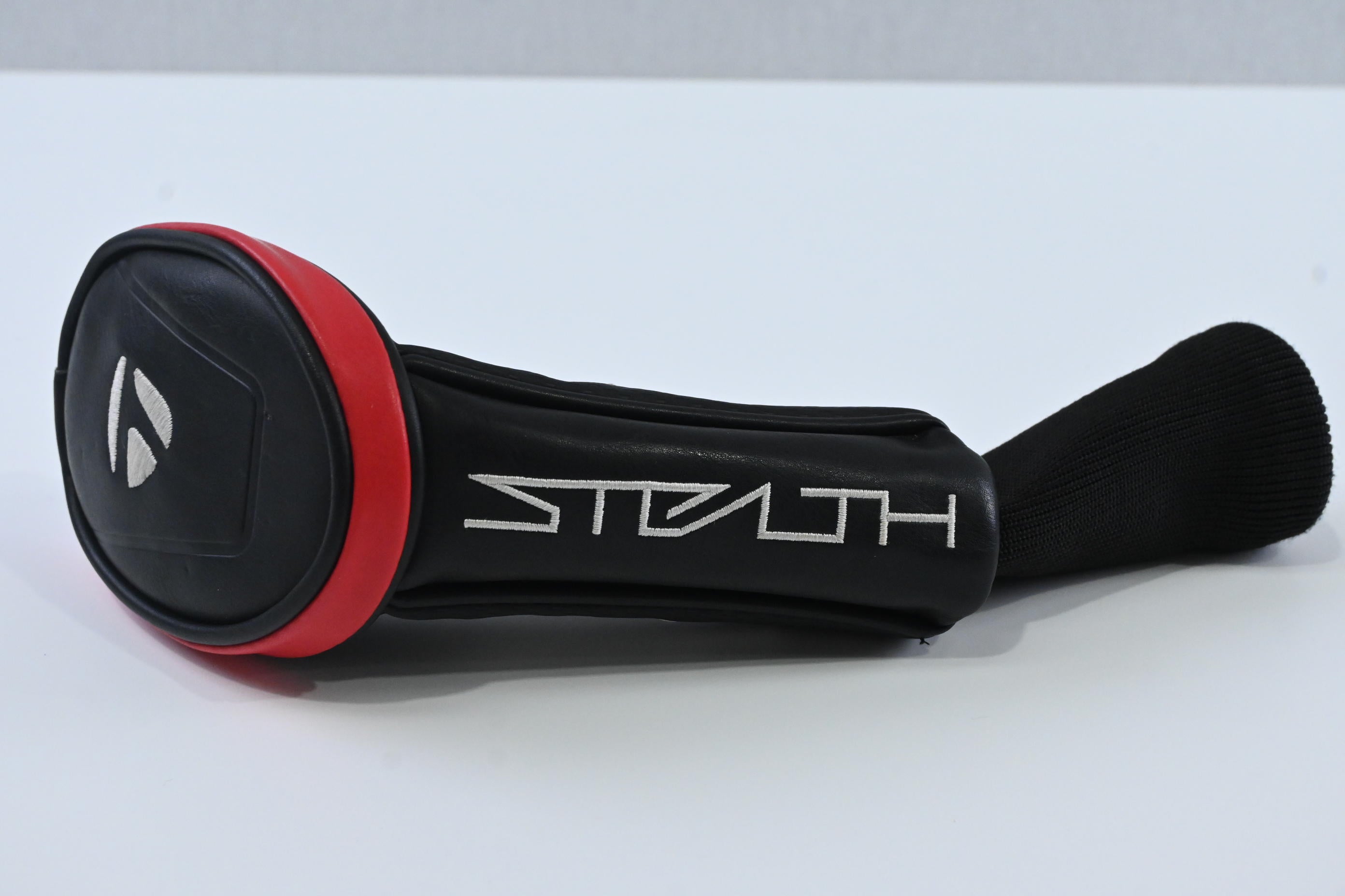 Taylormade Stealth #4 Hybrid / 22 Degree / Senior Flex Fujikura Ventus Red 5