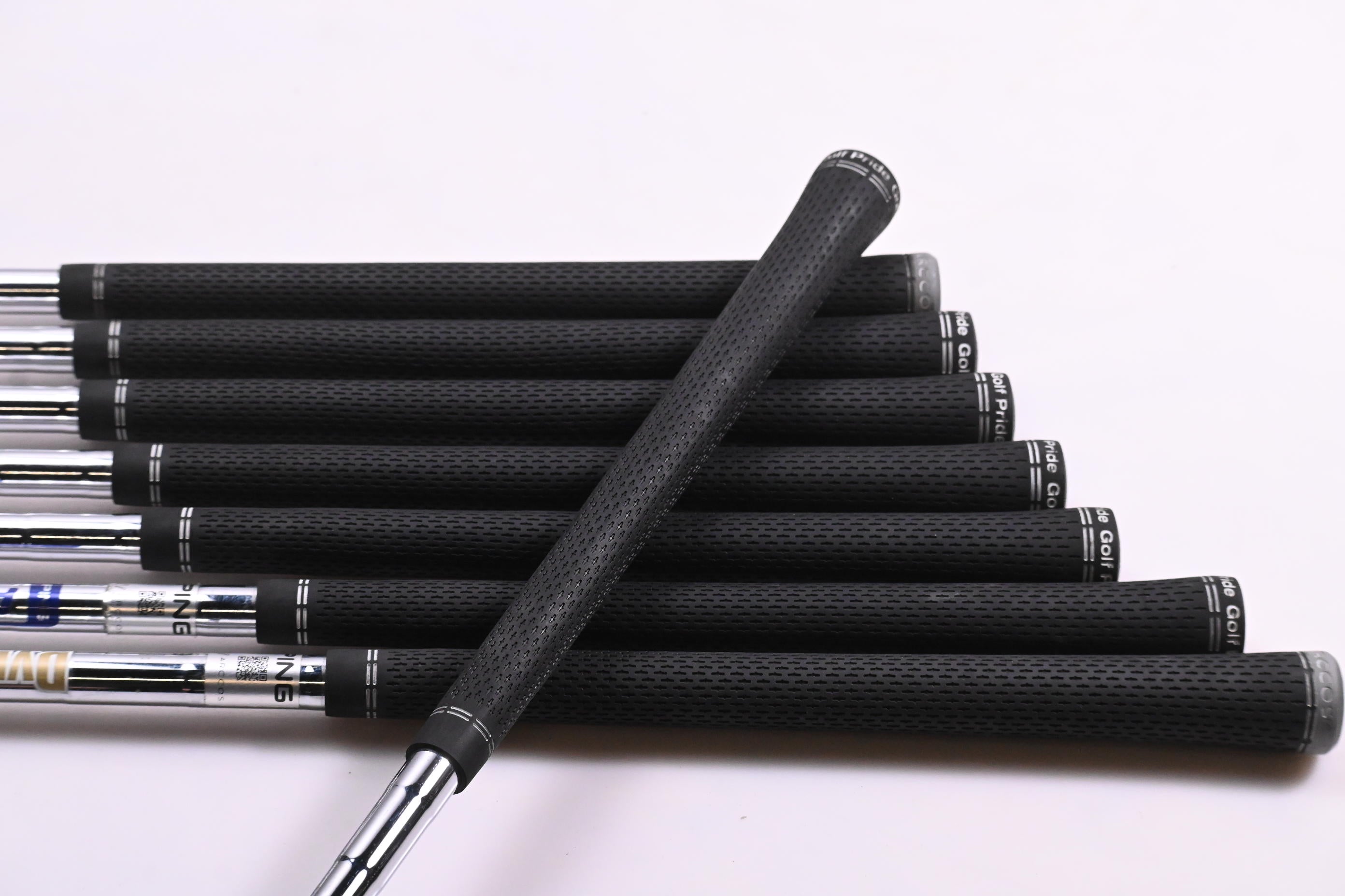 Ping G425 Irons / 4-PW+GW / Orange Dot / Regular Flex Ping AWT 2.0 Shafts