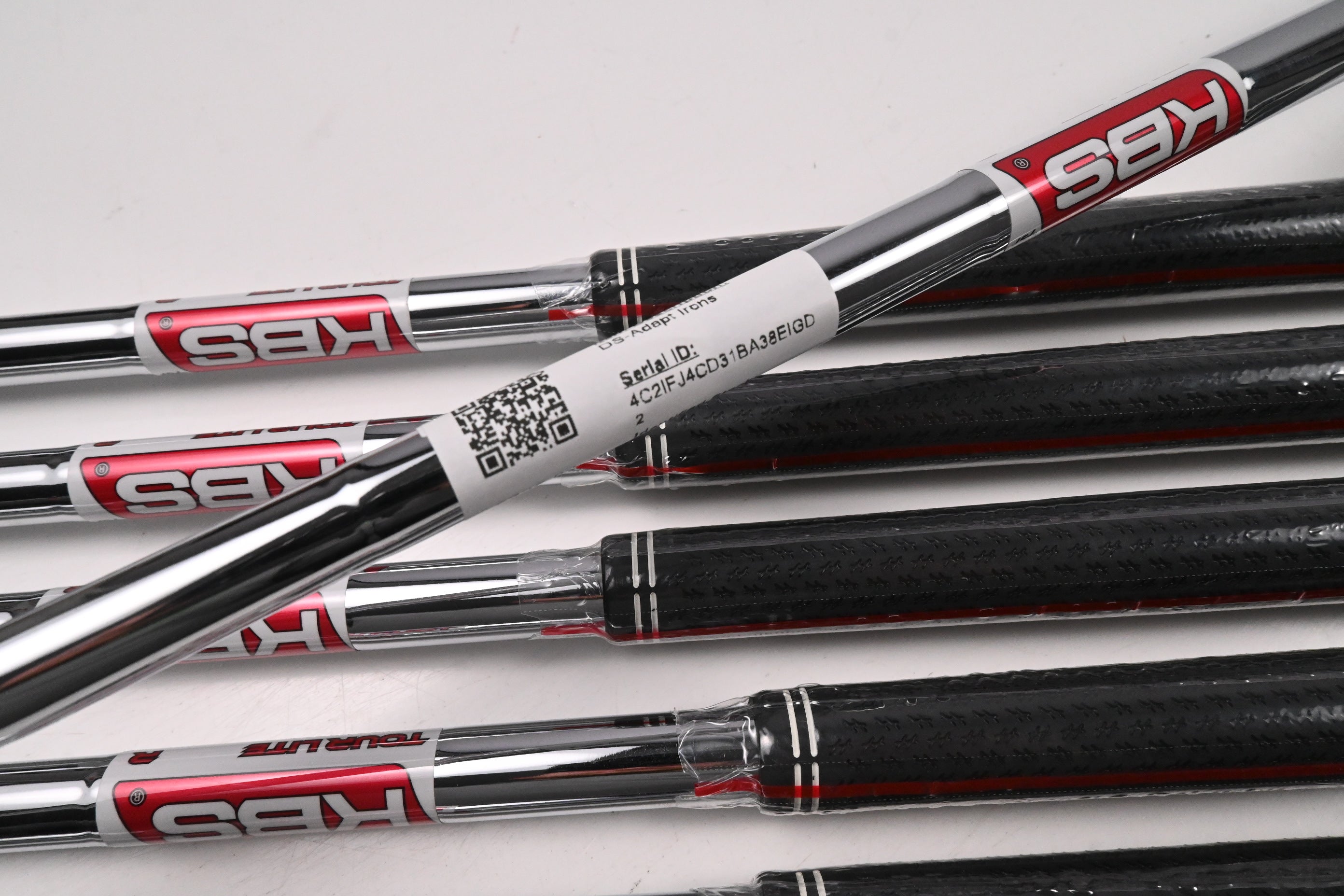 Cobra DS-Adapt Irons / 5-PW+GW / Regular Flex KBS Tour Lite Shafts