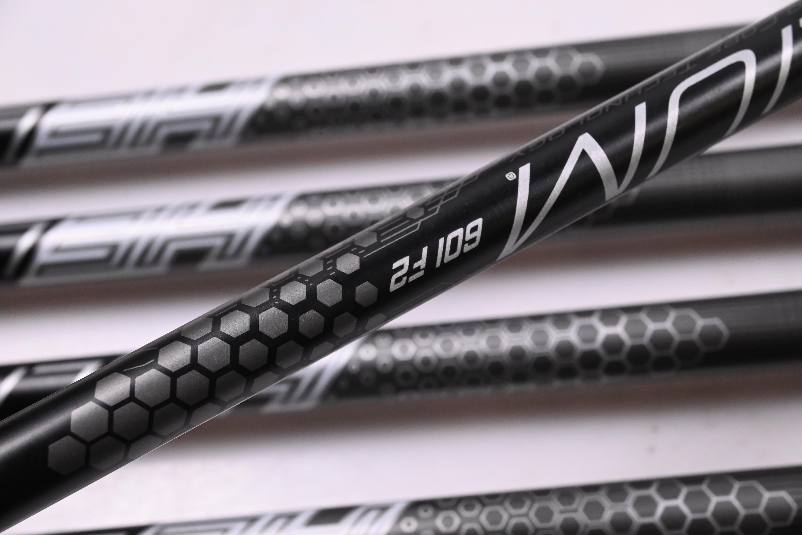 Cleveland Halo XL Full Face Irons / 6-PW / Senior Flex UST Helium Nanocore 60