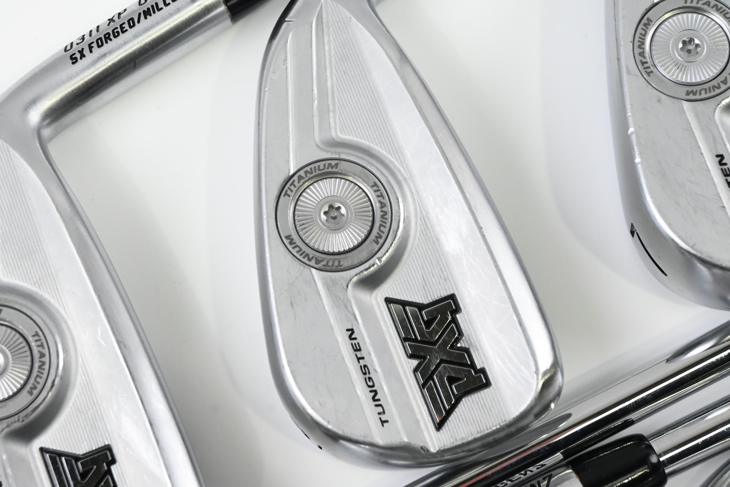 PXG 0311 XP Gen7 Irons / 5-PW+GW / Regular Flex Elevate MPH 95 Shafts