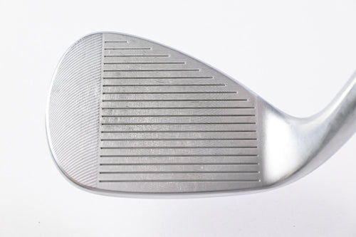 Cleveland CBX Zipcore Gap Wedge / 52 Degree / Wedge Flex Dynamic Gold Spinner