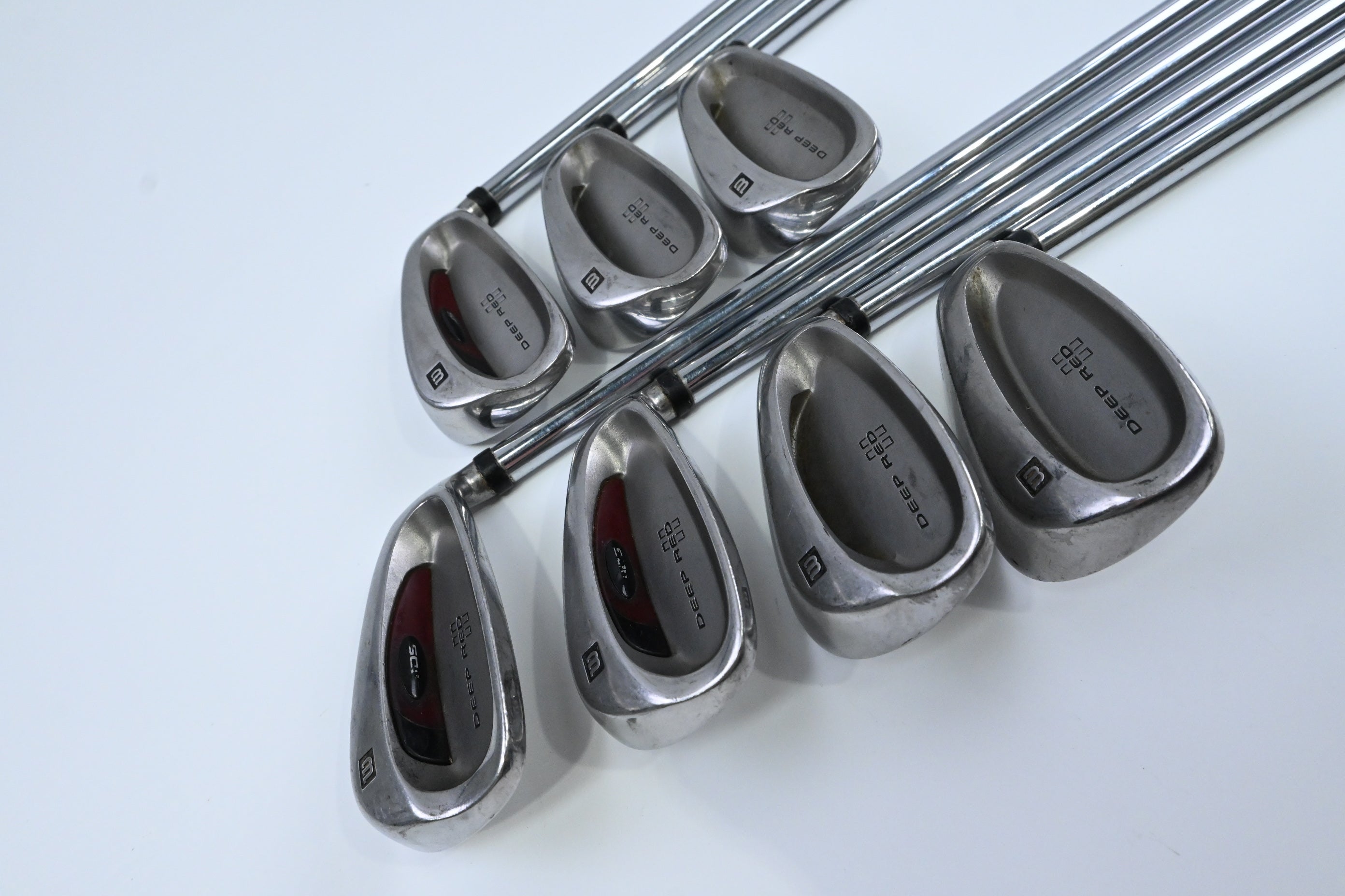Wilson Deep Red II Irons / 5-PW+GW / Regular Flex Wilson Step Control .450