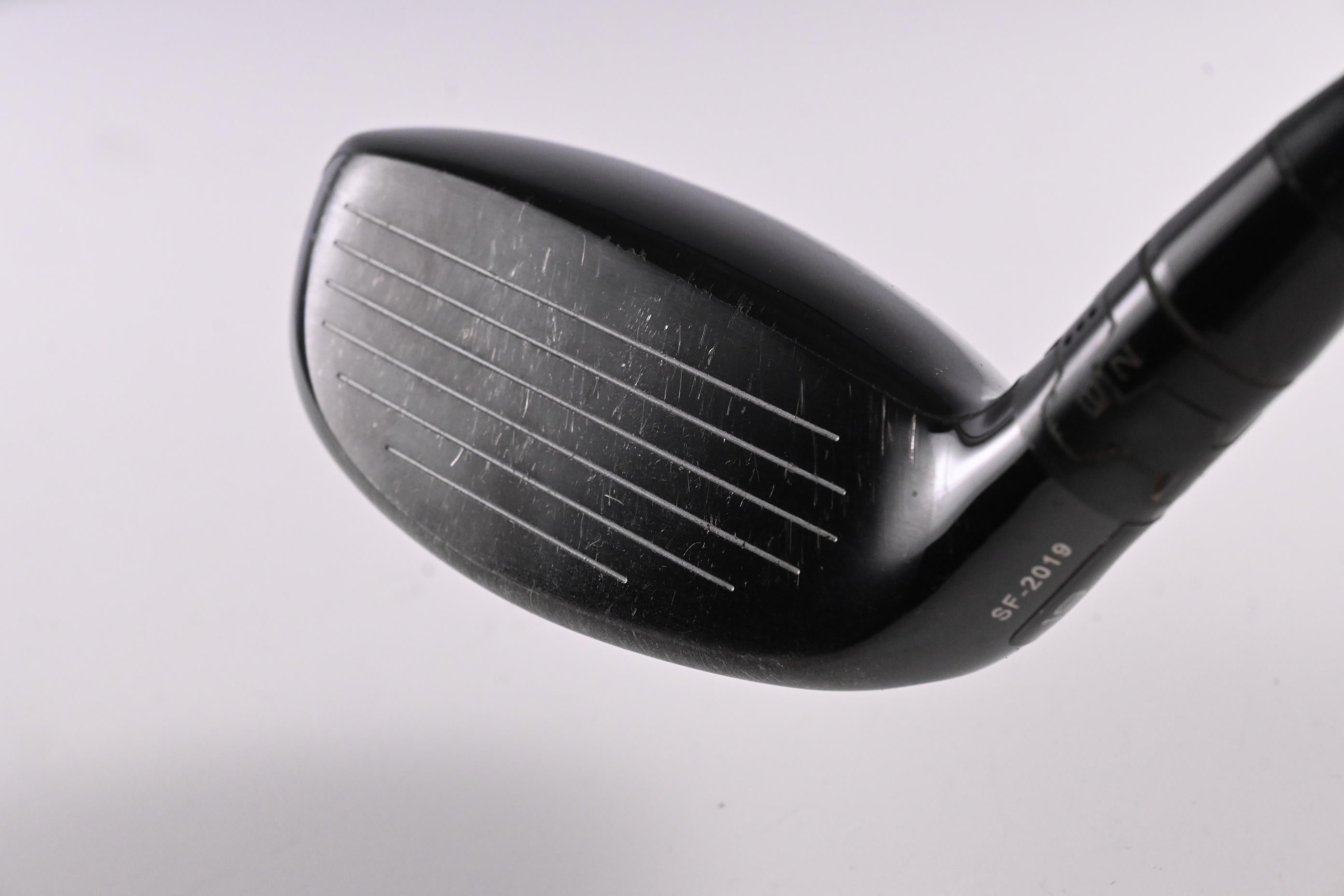 Titleist TS2 #3 Hybrid / 19 Degree / Regular Flex Tensei AV Blue 70 Shaft
