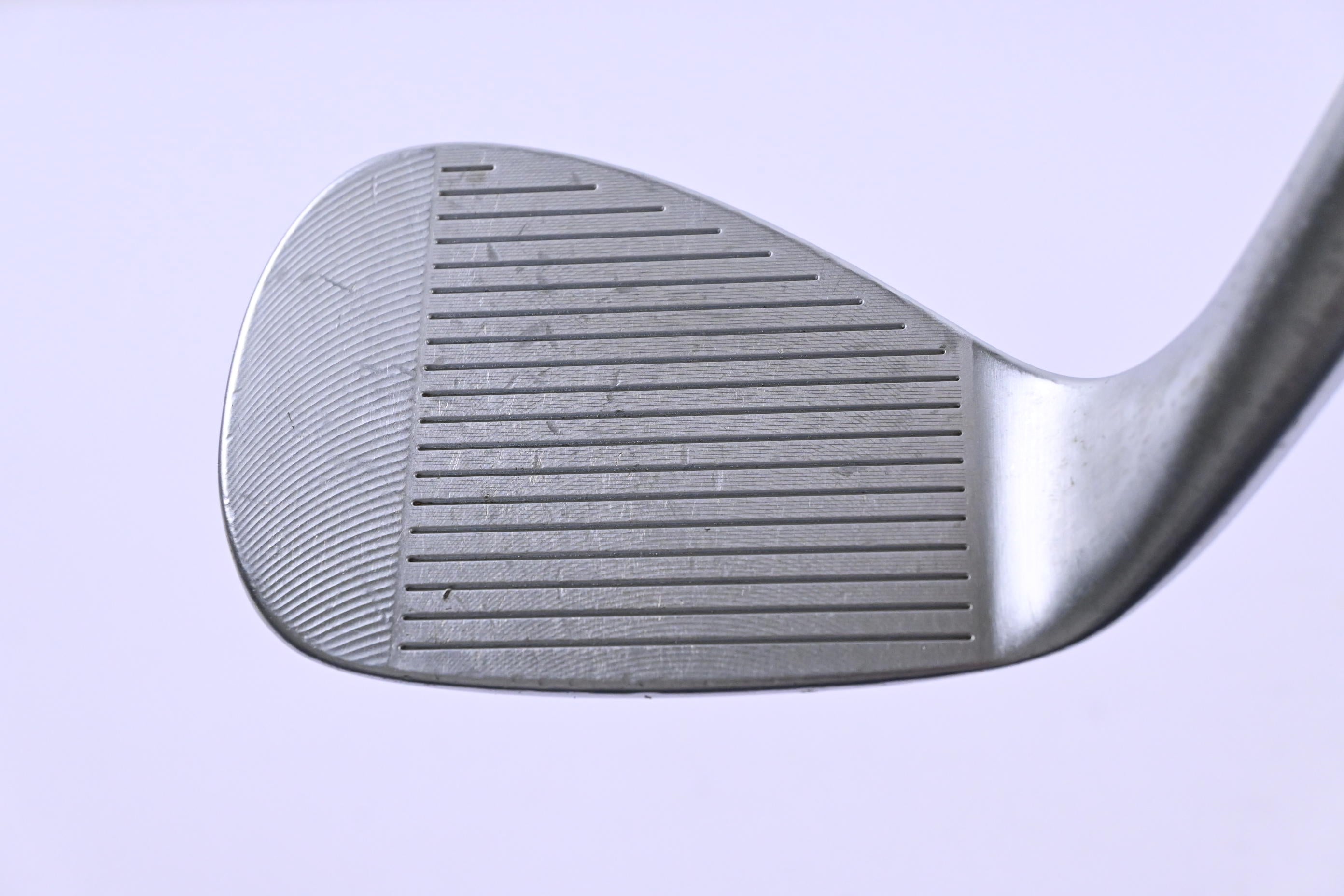 Cleveland RTX ZipCore Sand Wedge / 54 Degree / Wedge Flex Dynamic Gold Spinner