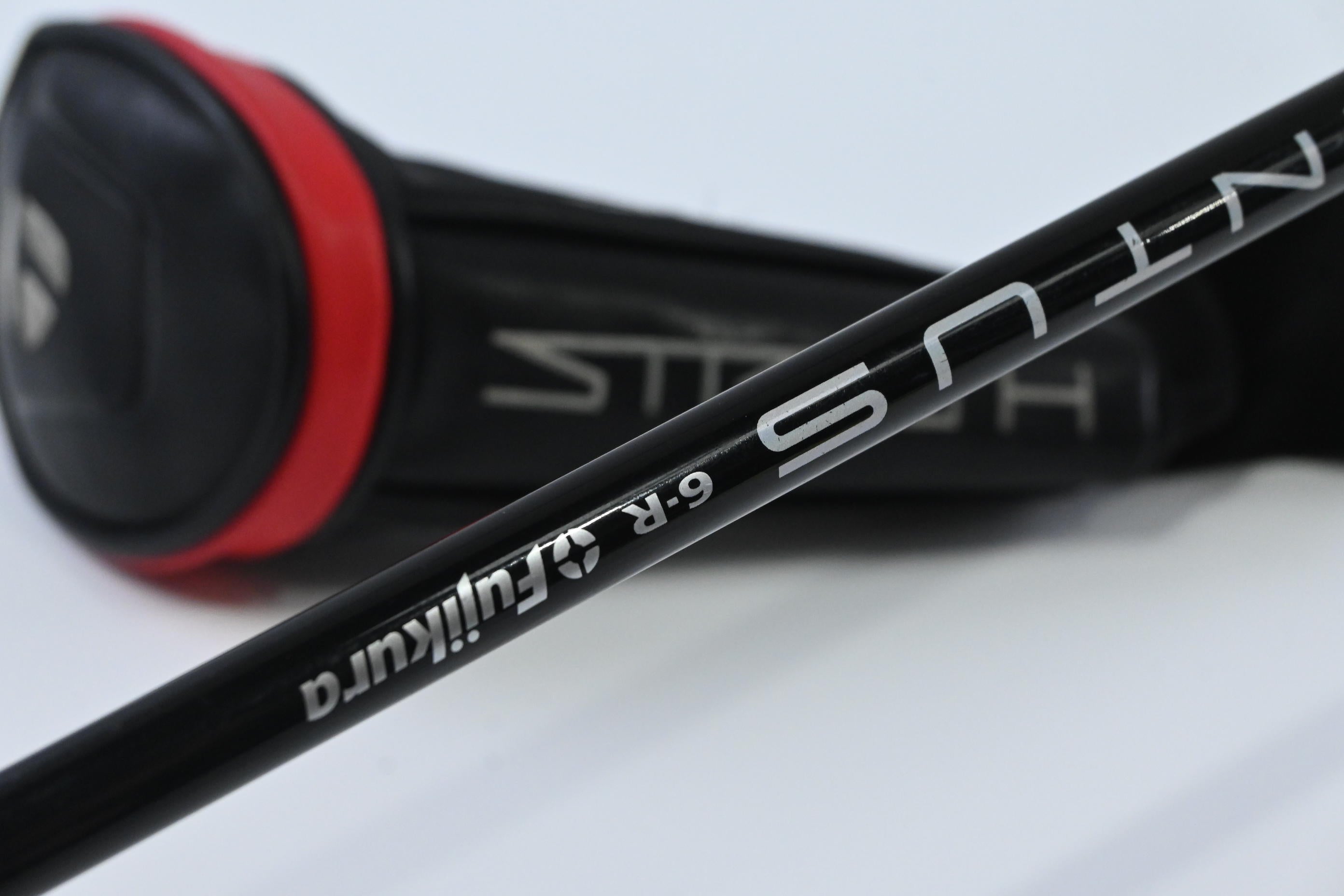 Taylormade Stealth #4 Hybrid / 22 Degree / Regular Flex Fujikura Ventus Red 6