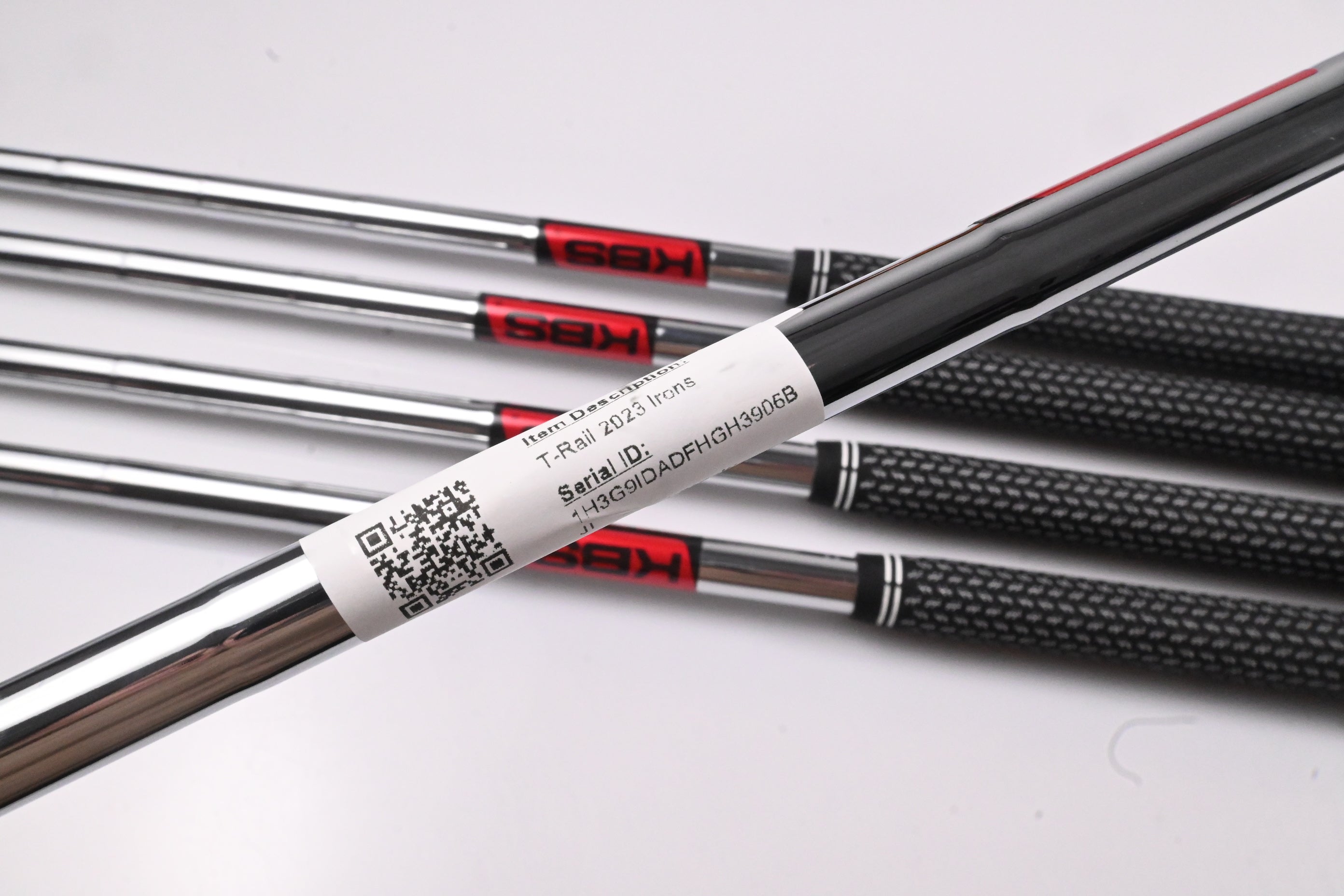 Cobra T-Rail 2023 Hybrid Irons / 7-PW+SW / Regular Flex KBS Tour 90 Shafts
