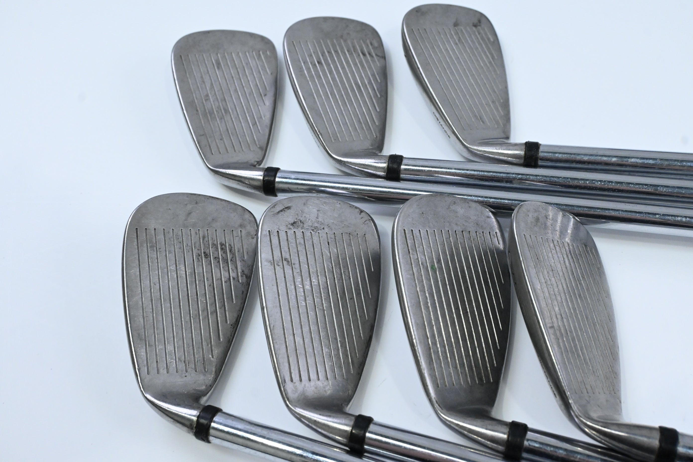 Wilson Deep Red II Irons / 5-PW+GW / Regular Flex Wilson Step Control .450