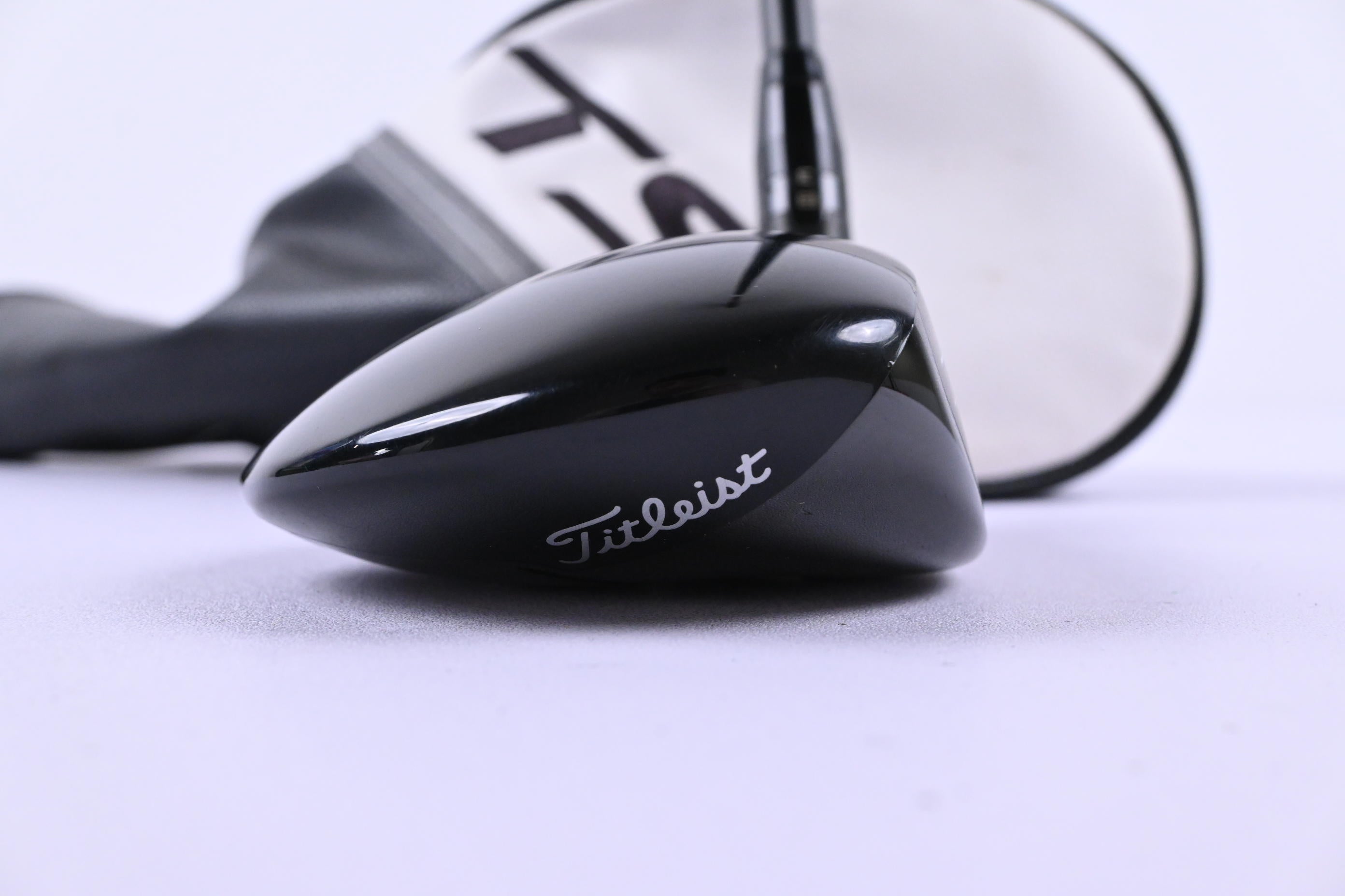 Titleist TSR3 #3 Wood / 15 Degree / Regular Flex HZRDUS Gen4 Red CB 60 Shaft