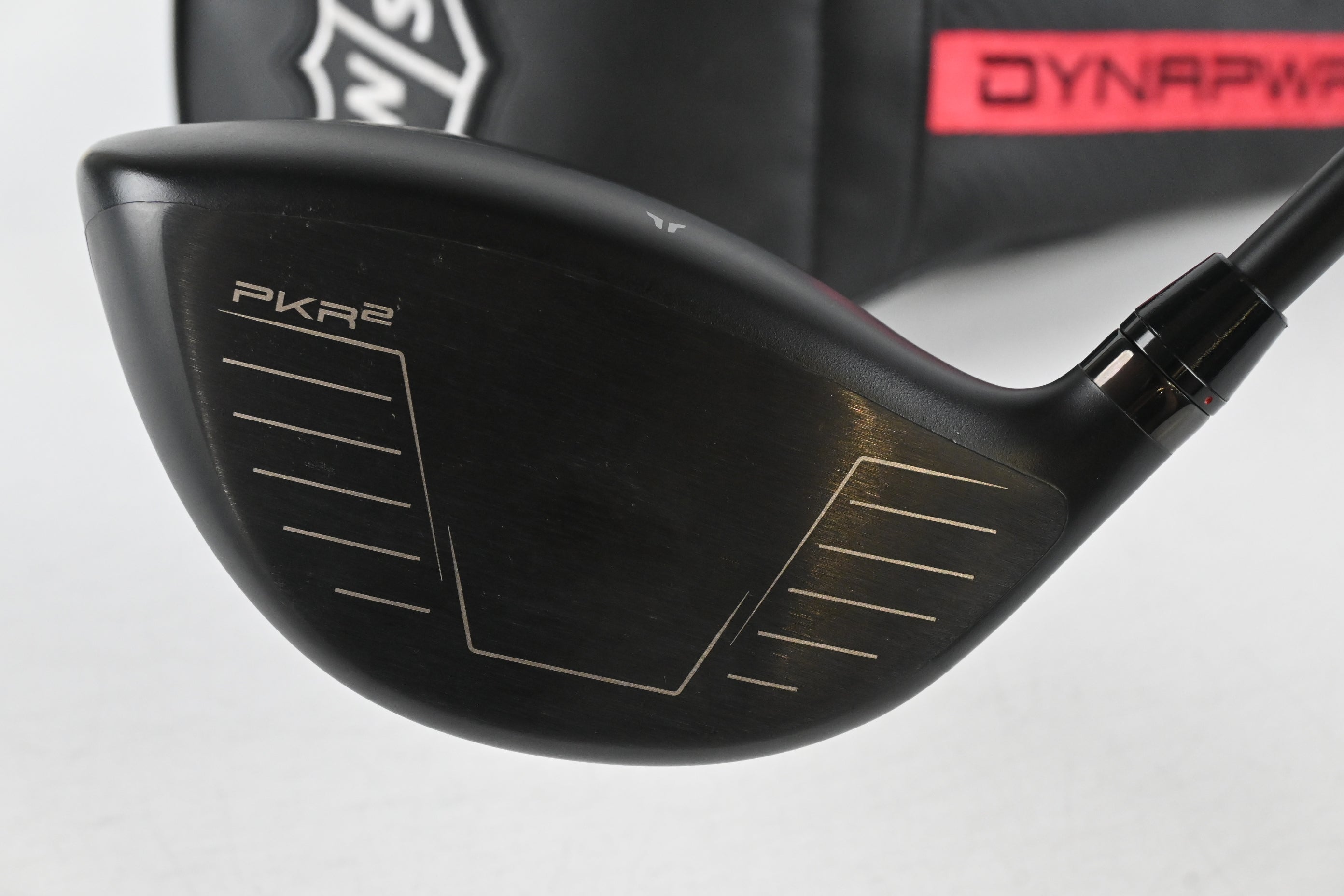 Wilson Dynapower Carbon 2023 Driver / 10.5 Degree / Regular Flex Helium Nano Core