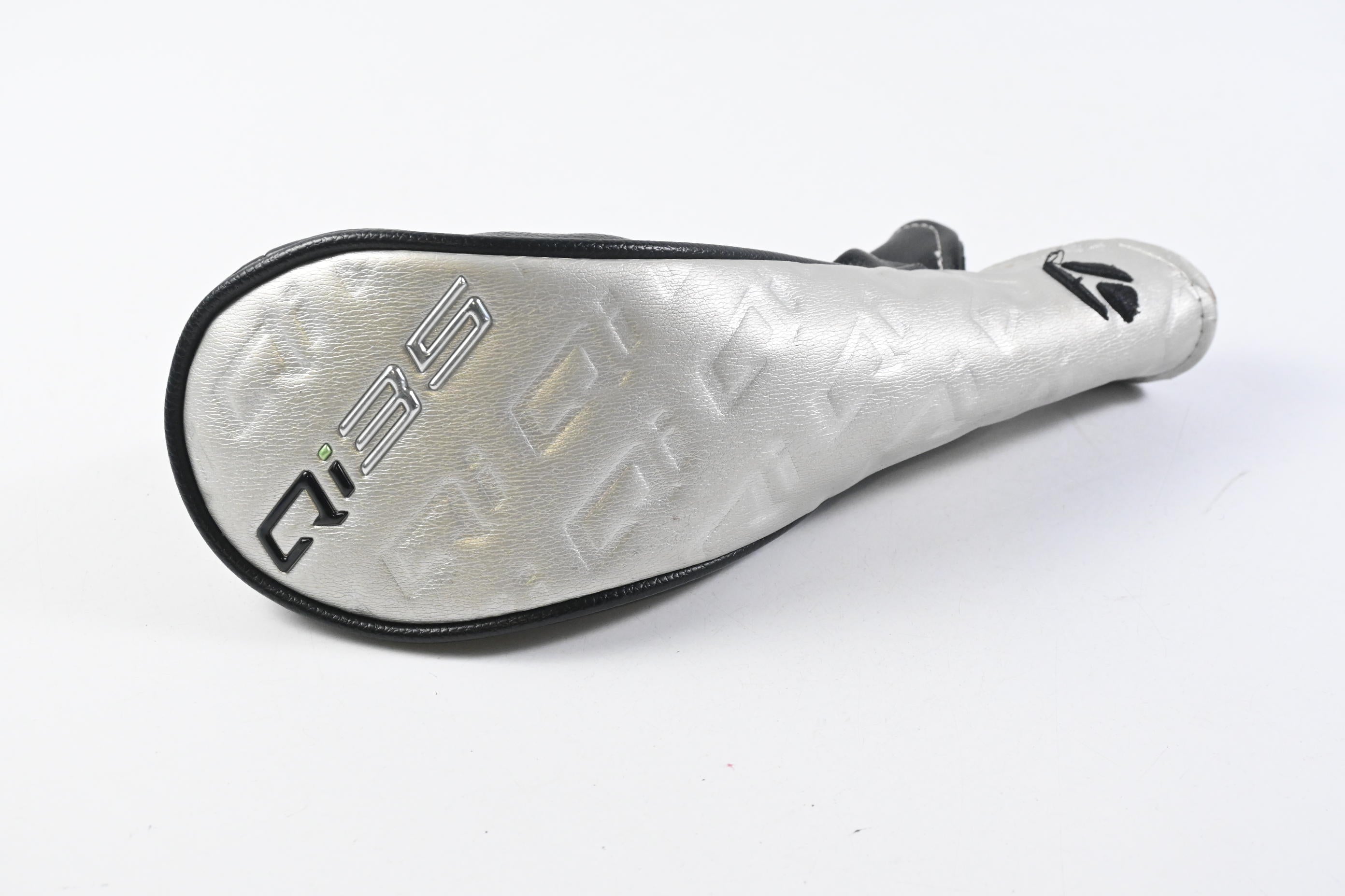 Taylormade Qi35 #4 Hybrid / 22 Degree / X-Flex Kai'li Blue Dark Waves 95 Shaft