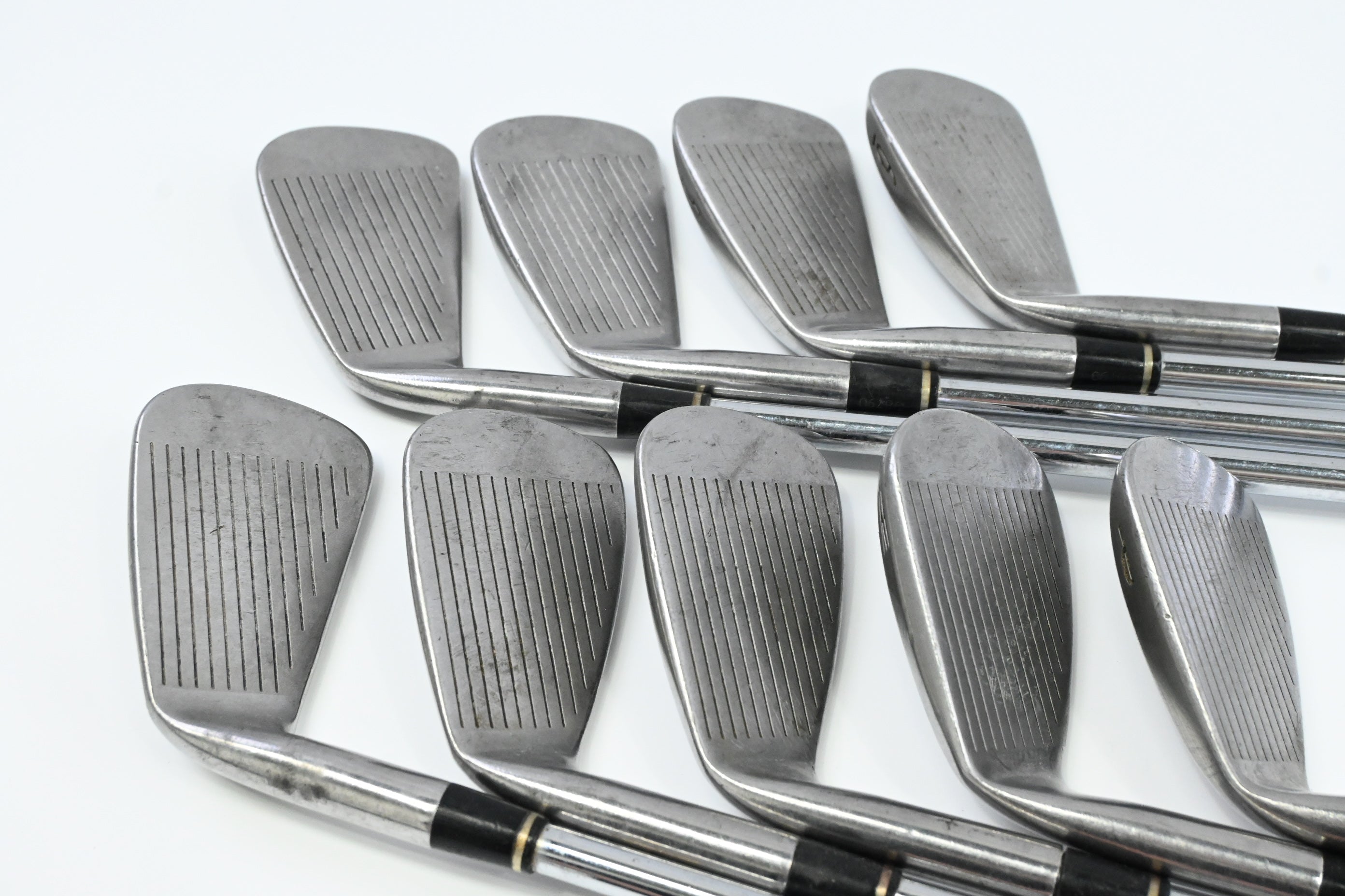 Titleist DCI 962 Irons / 3-PW+GW / Regular Flex Dynamic Gold R300 Shafts