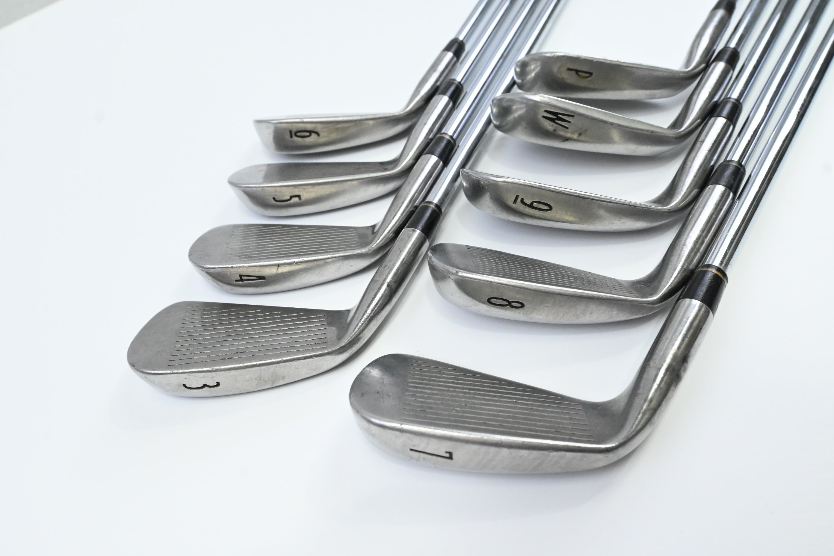 Titleist DCI 962 Irons / 3-PW+GW / Regular Flex Dynamic Gold R300 Shafts
