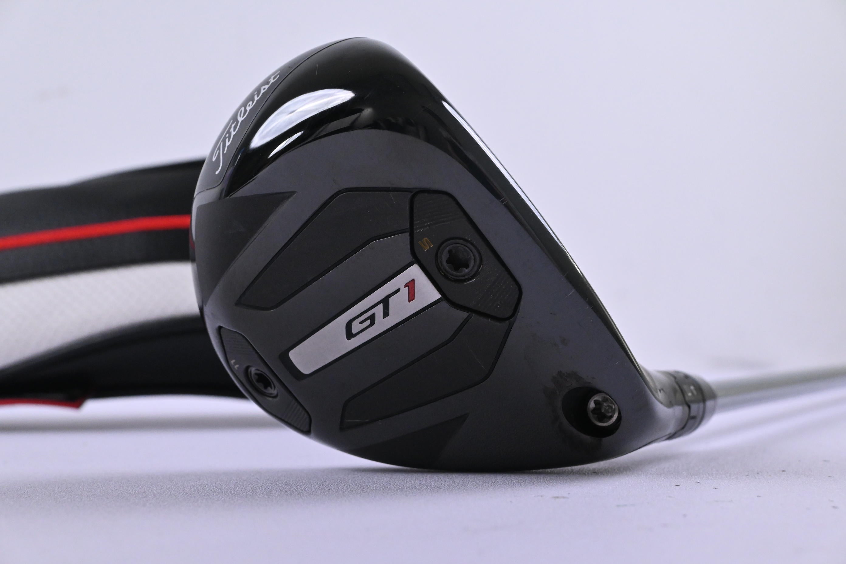 Titleist GT1 #4 Hybrid / 20 Degree / Regular Flex Fujikura Air Speeder 50 Shaft