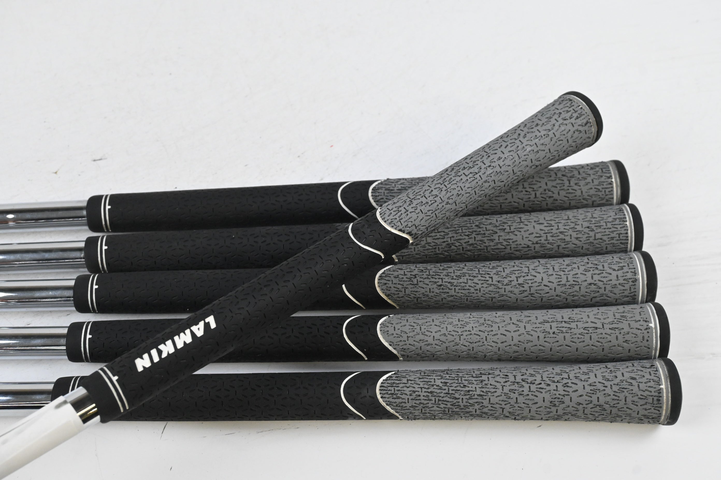 Mizuno JPX 923 Hot Metal Irons / 5-PW / Stiff Flex N.S.Pro Modus3 Tour105 Shafts