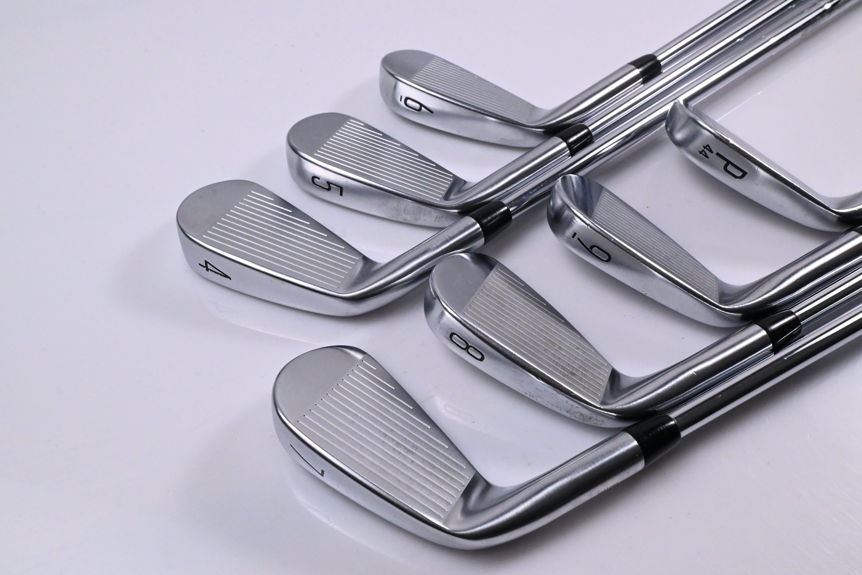 Titleist T150 2023 Irons / 4-PW / X-Flex AMT Tour White X100 Shafts